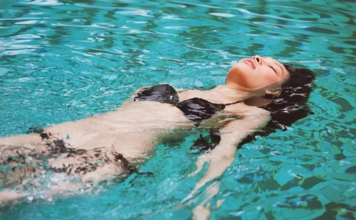 大政絢エロ画像057