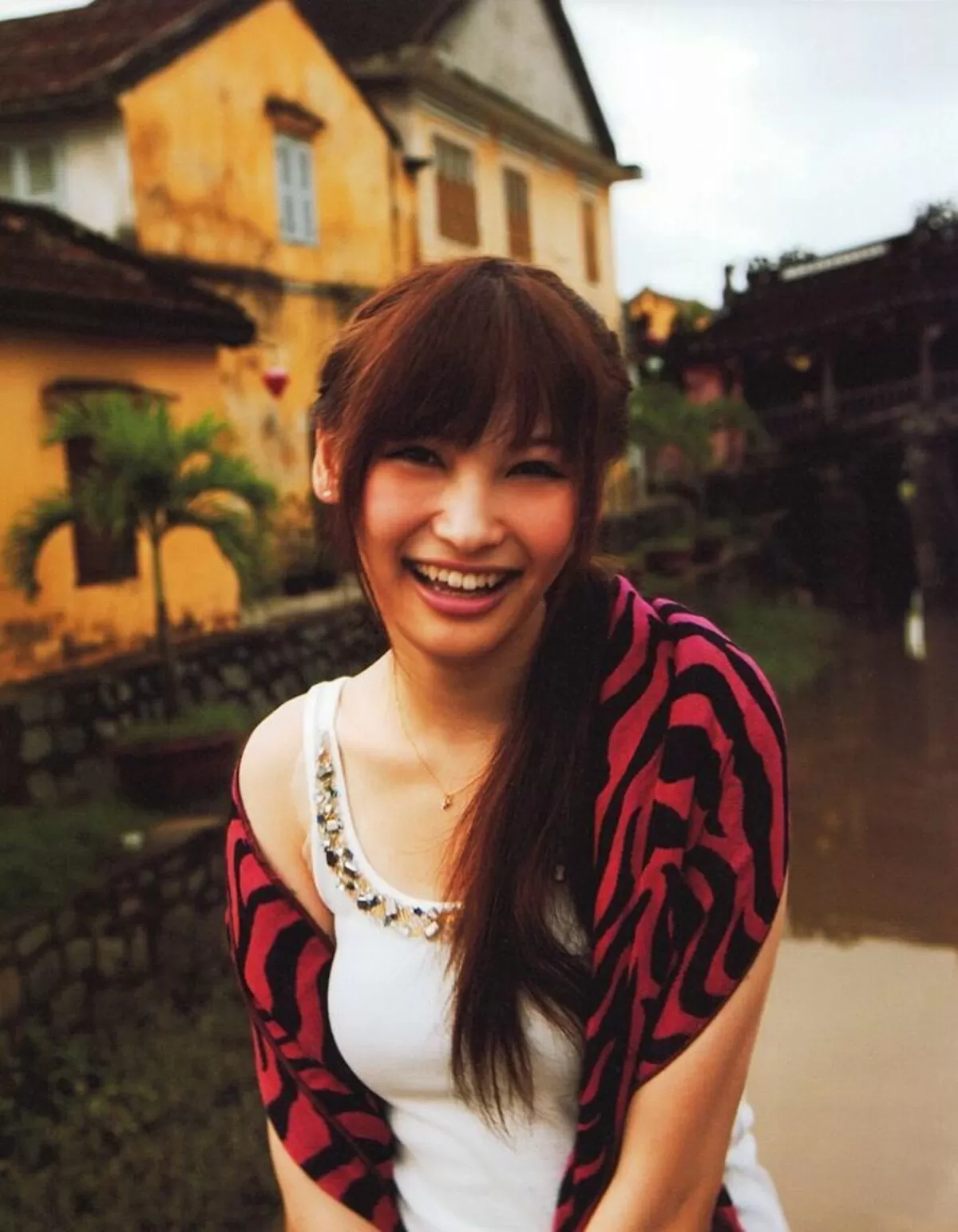 大政絢エロ画像062