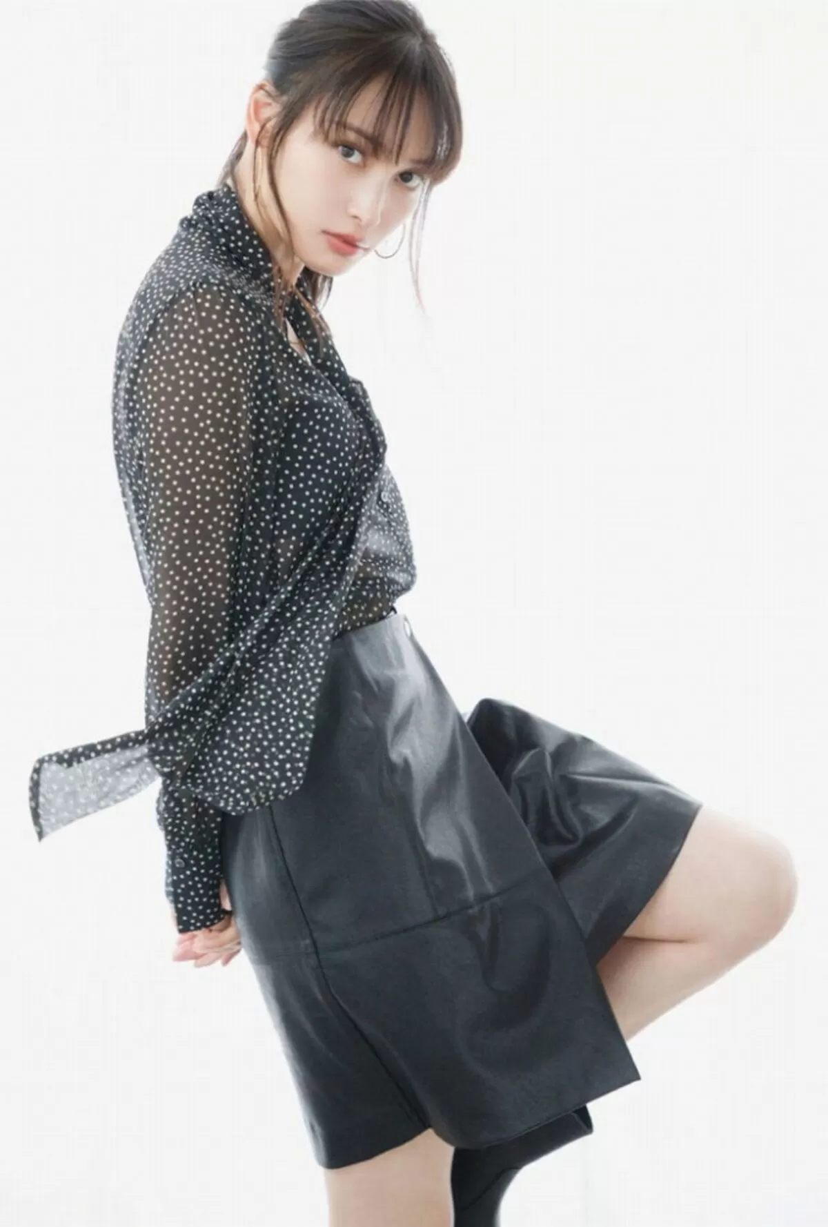 大政絢エロ画像072