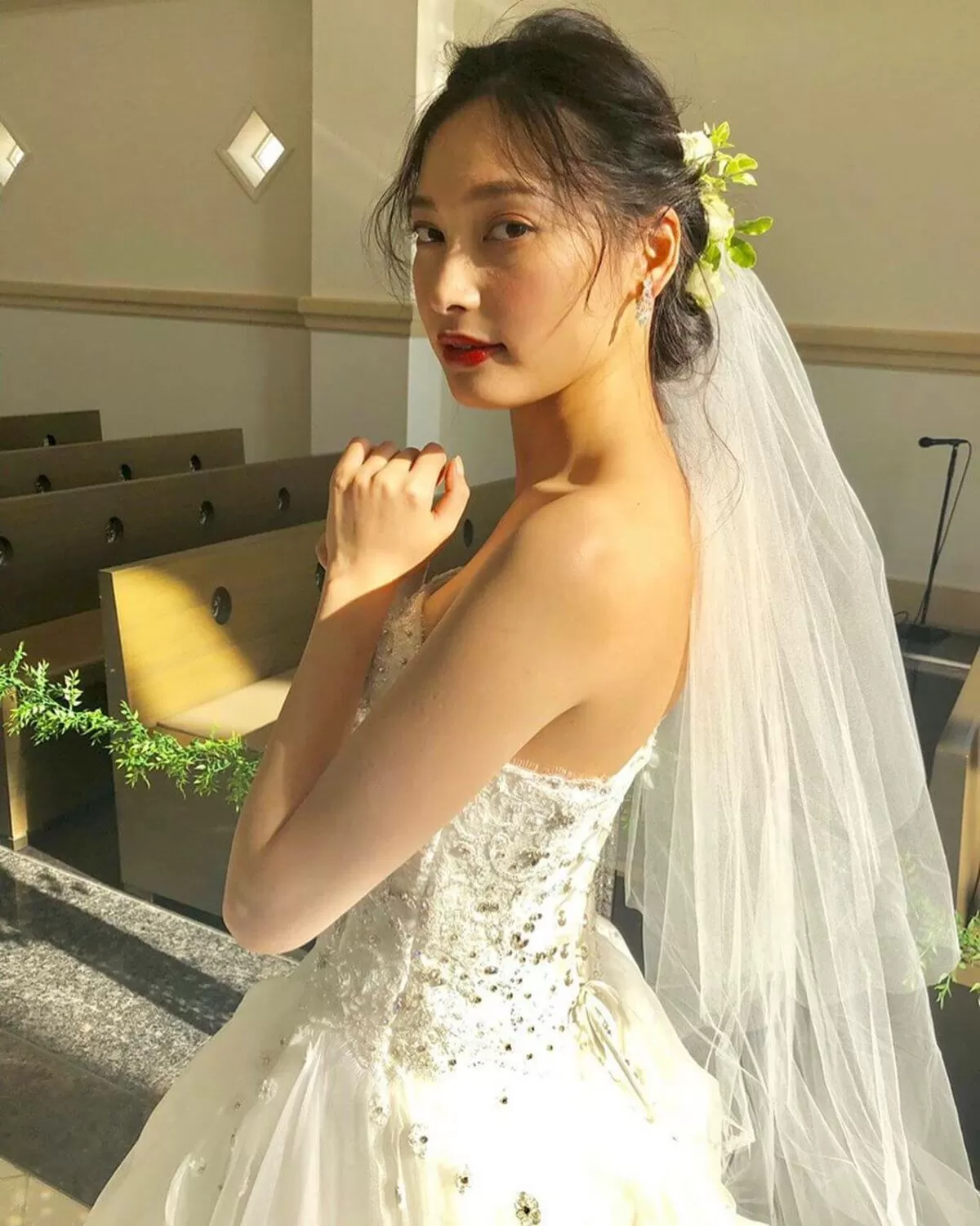 大政絢エロ画像088