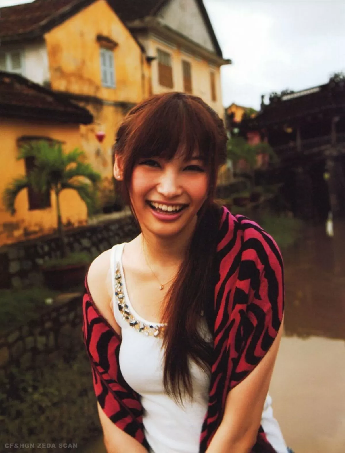 大政絢エロ画像096