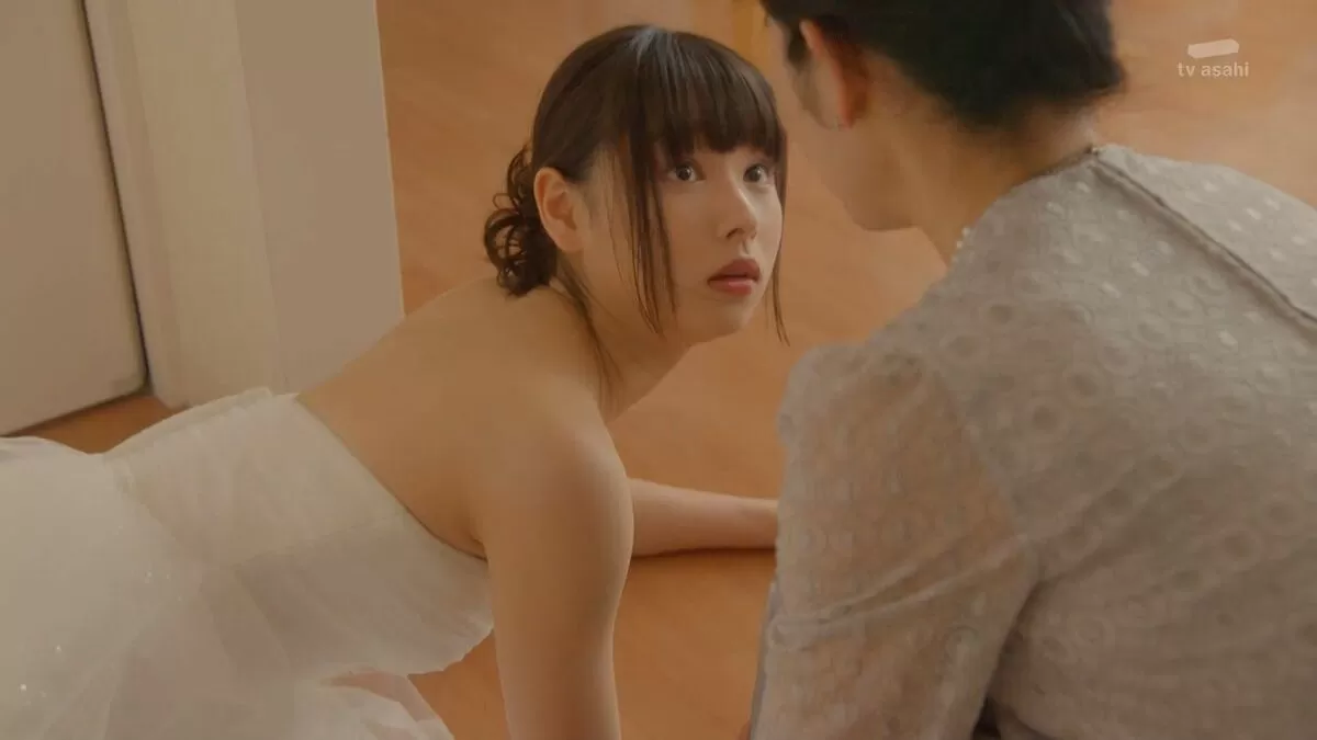 桜井日奈子エロ画像073