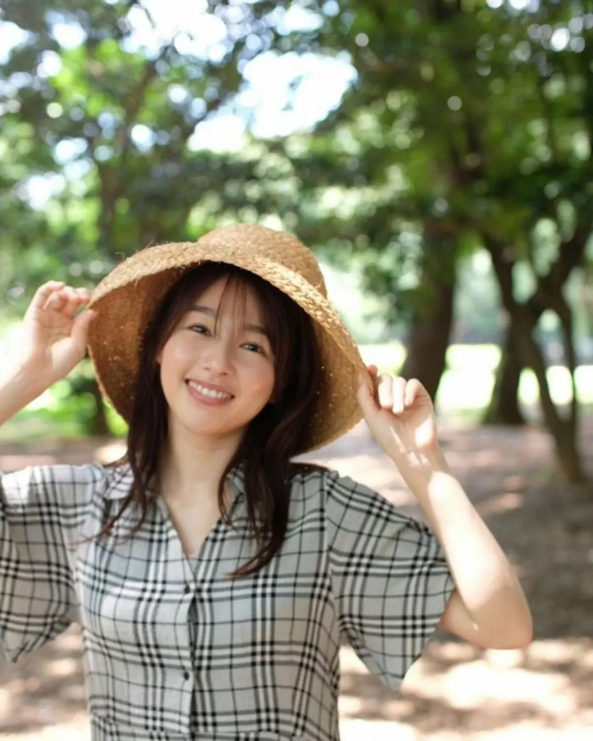 桜井日奈子エロ画像084