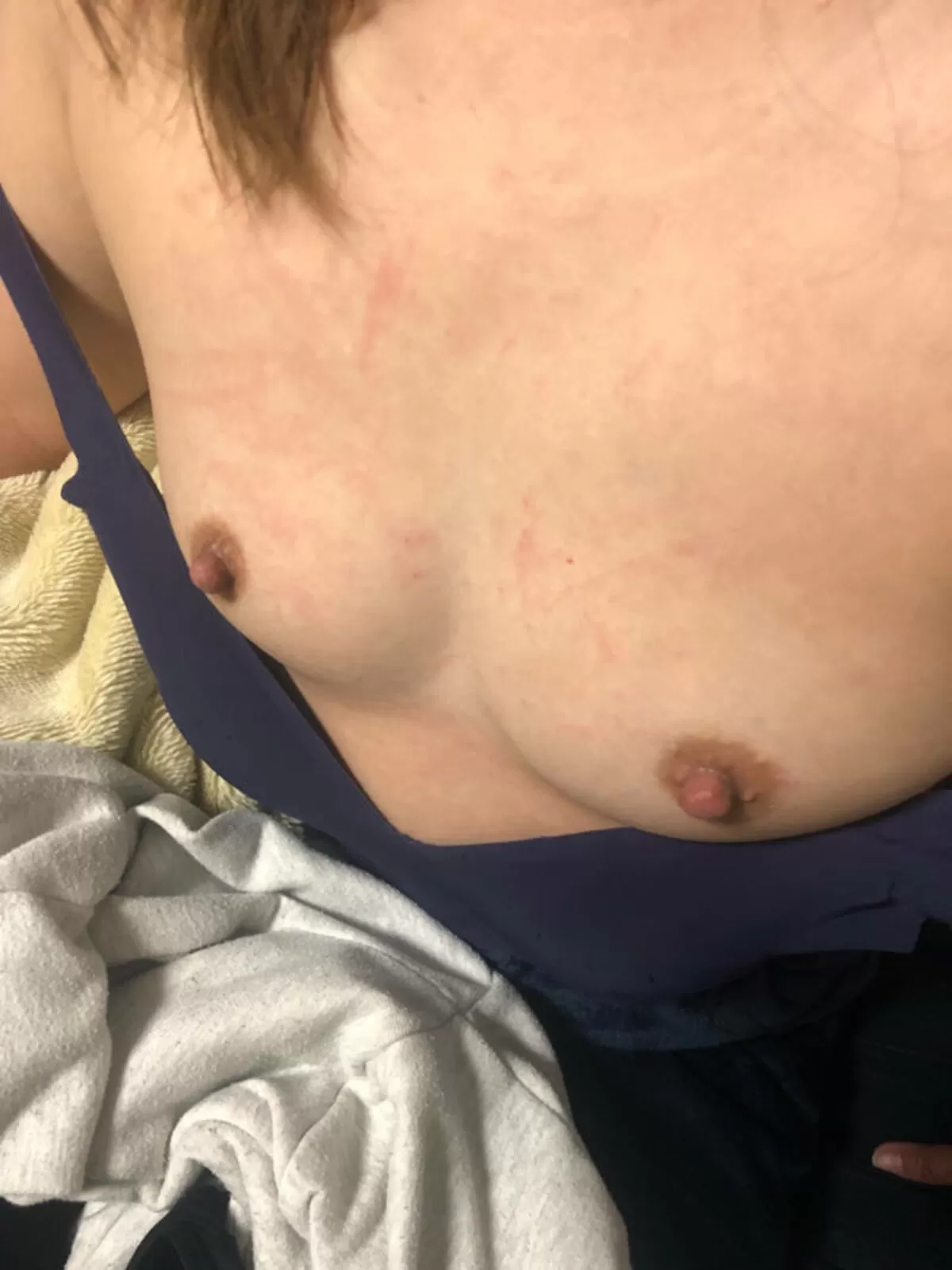 人妻おっぱいエロ画像098