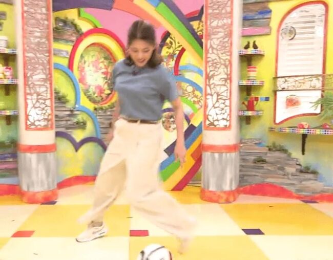 【画像】NBS汾陽美樹アナがドリブルでおっぱいぶるんぶるん!さすがに揺れすぎているwww004