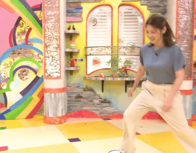 【画像】NBS汾陽美樹アナがドリブルでおっぱいぶるんぶるん!さすがに揺れすぎているwww006