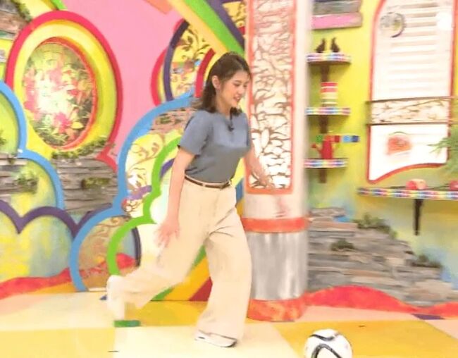 【画像】NBS汾陽美樹アナがドリブルでおっぱいぶるんぶるん!さすがに揺れすぎているwww008