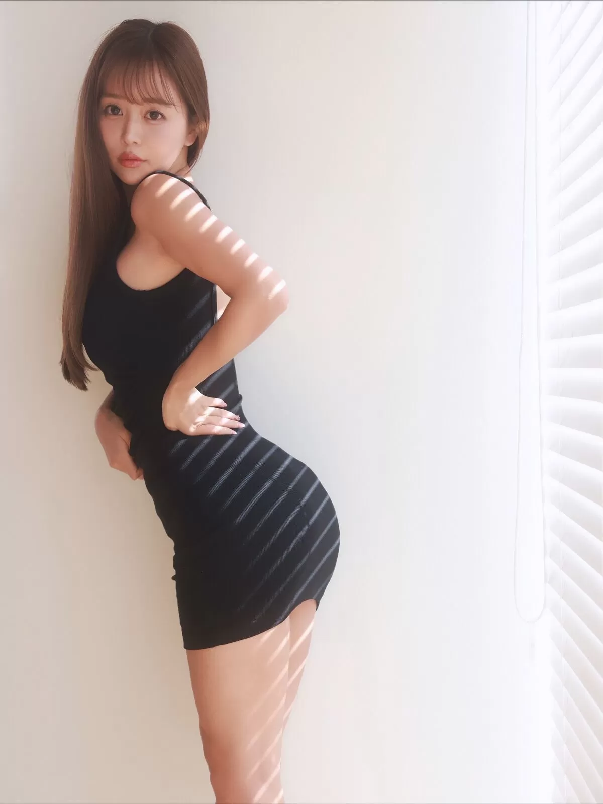 【画像】声優・井口裕香の最新グラビアがドスケベすぎるwww「もはや性優」「尻よすぎだろ…」018