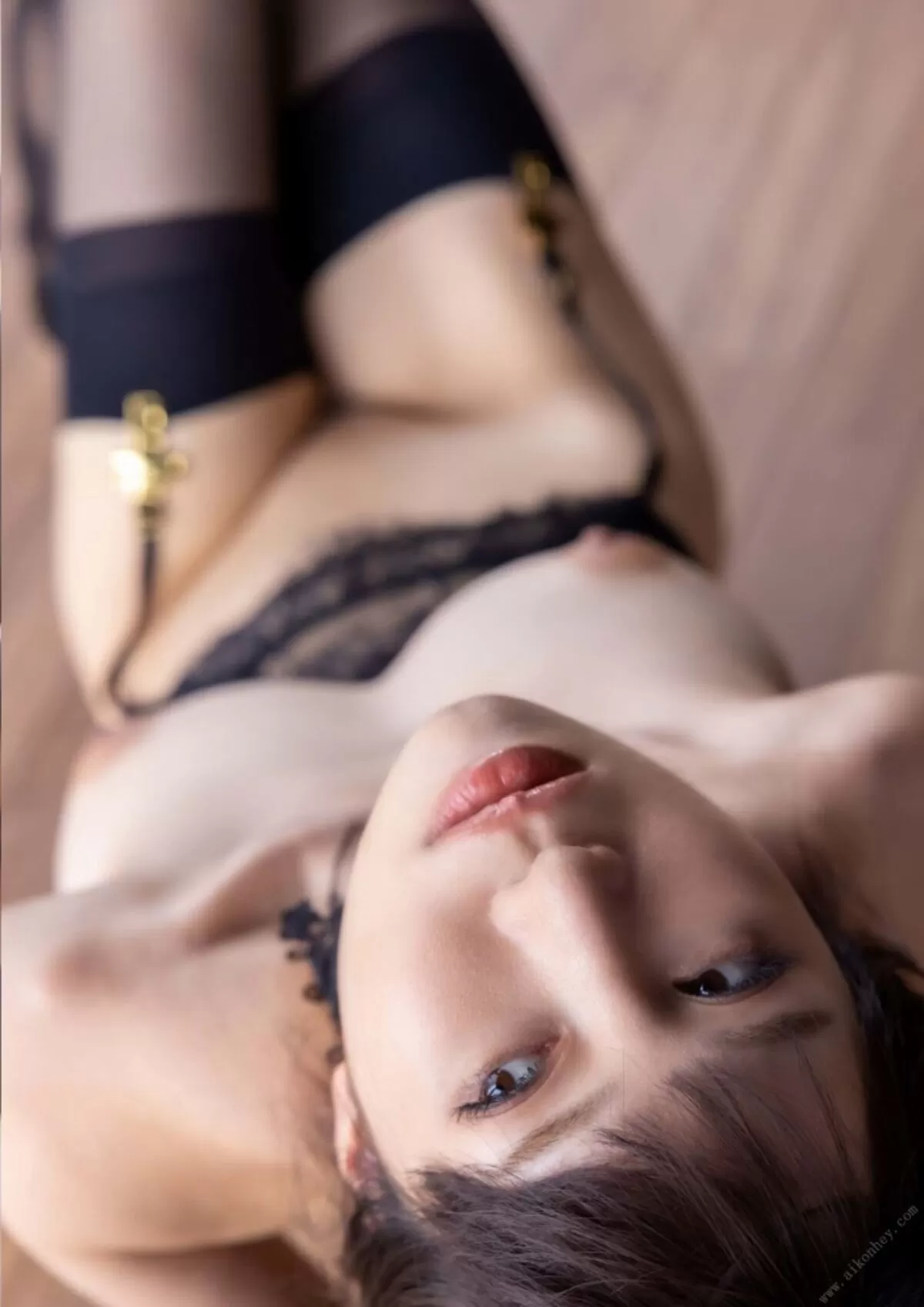 巨乳ヌードエロ画像207