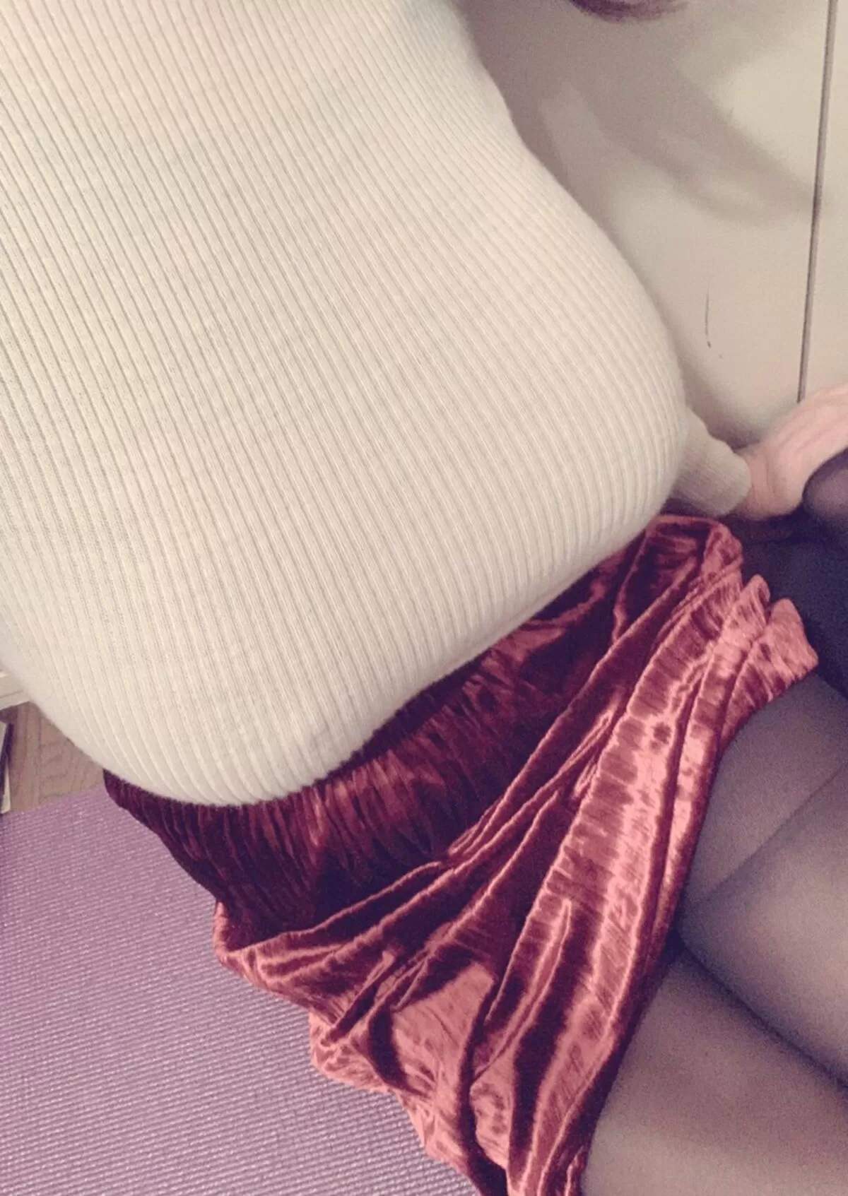 乳袋がくっきりなエロいおっぱい画像009