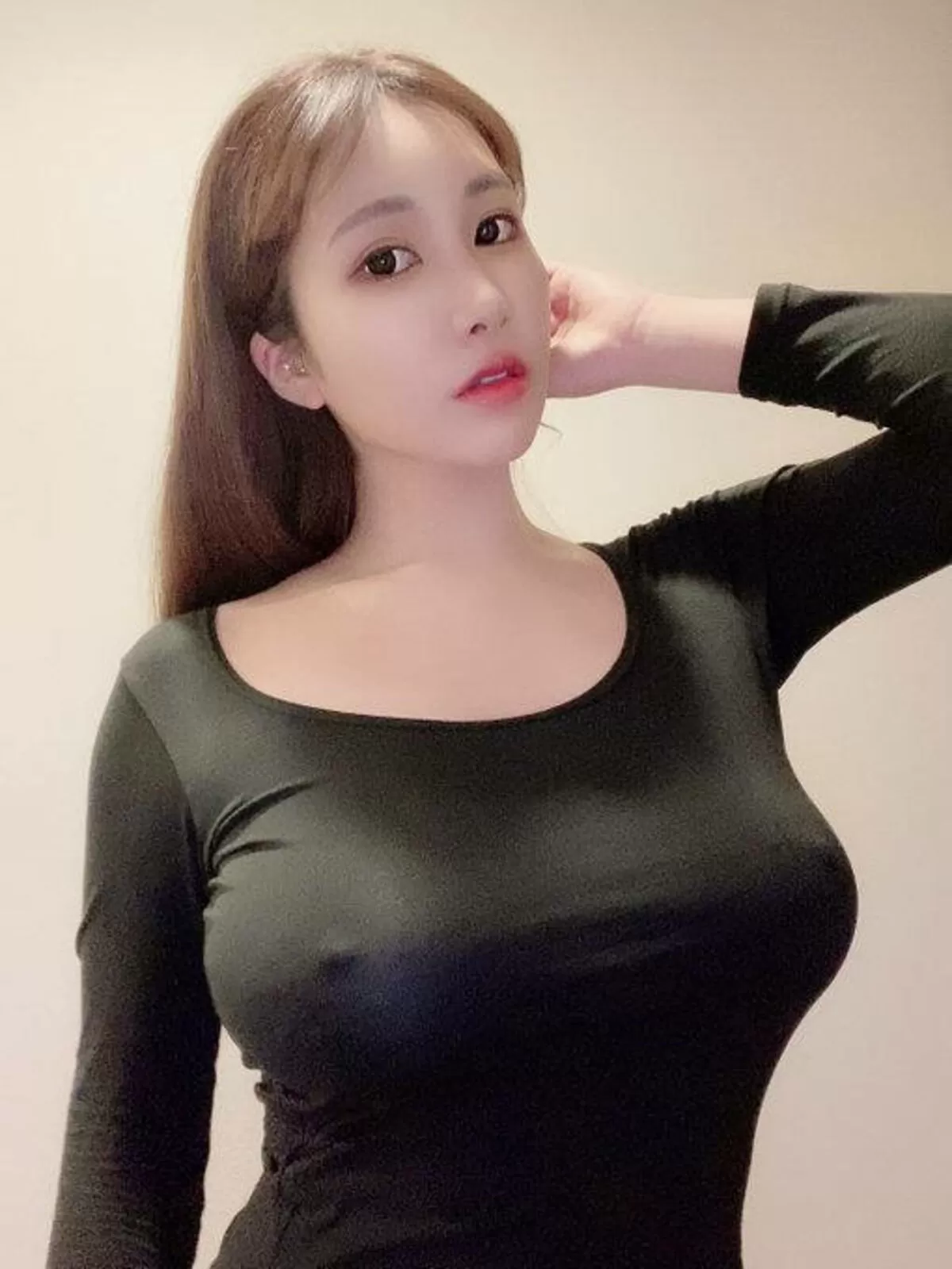 乳袋がくっきりなエロいおっぱい画像030