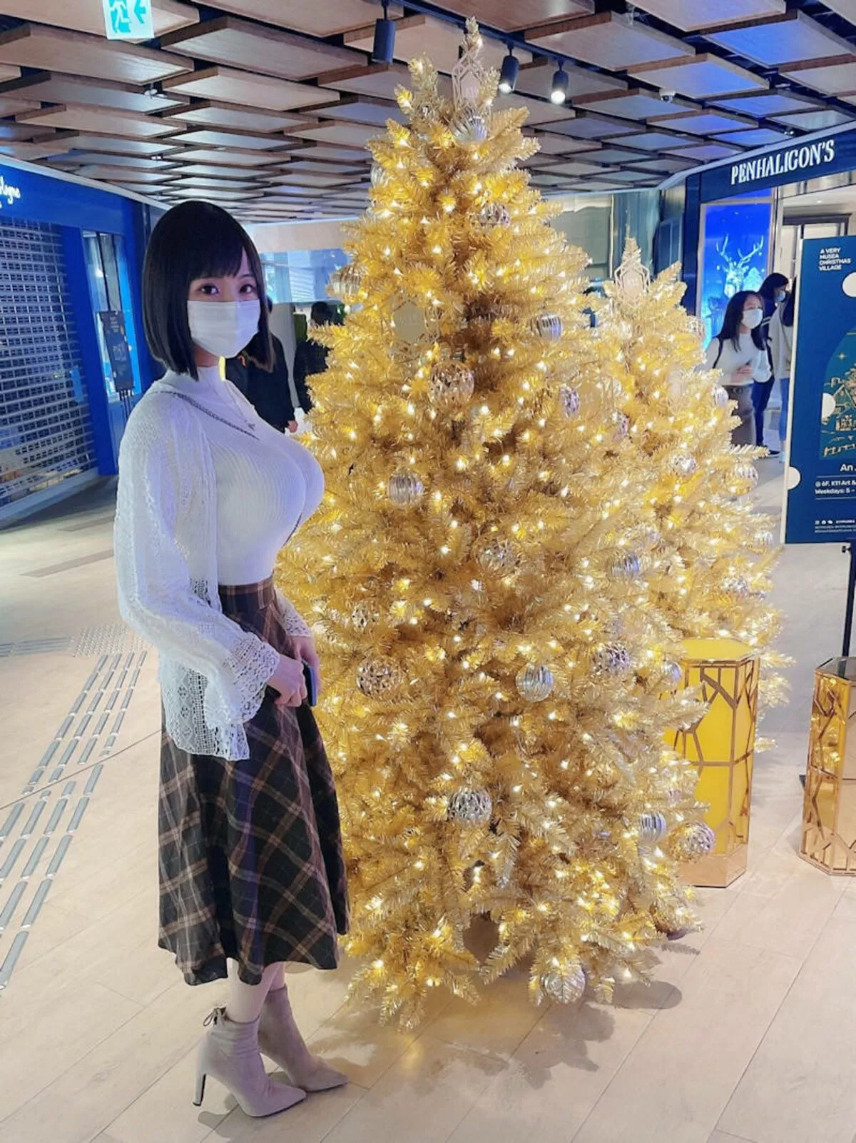 乳袋がくっきりなエロいおっぱい画像092