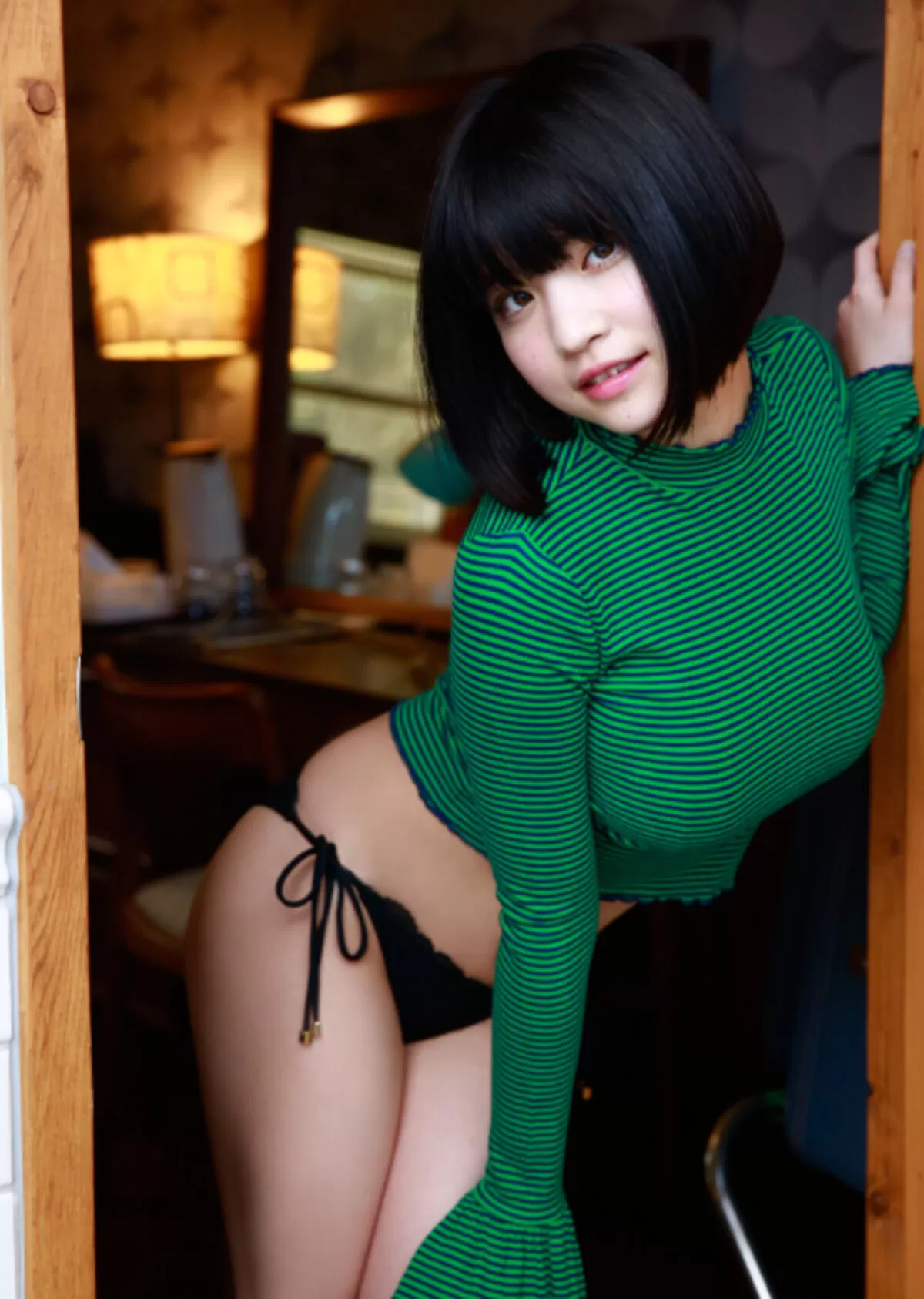 乳袋がくっきりなエロいおっぱい画像131