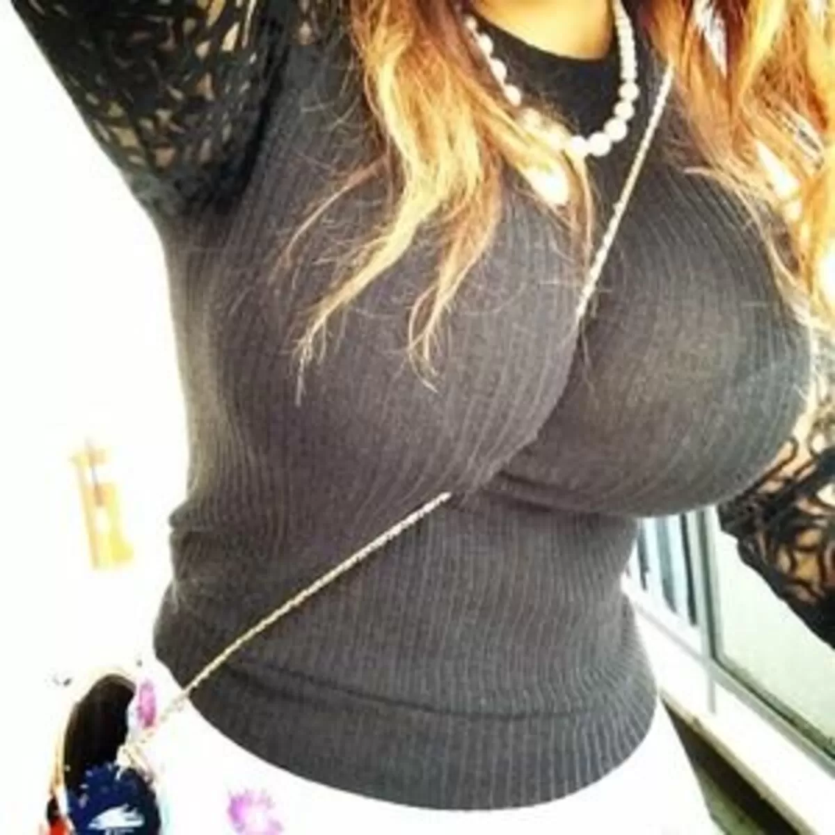 乳袋がくっきりなエロいおっぱい画像133