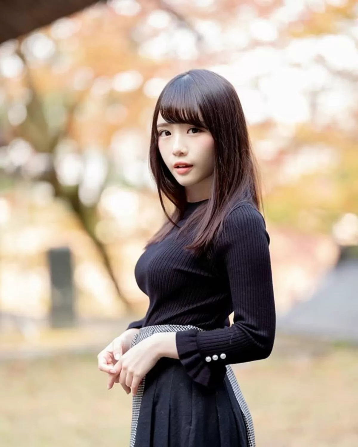 乳袋がくっきりなエロいおっぱい画像138