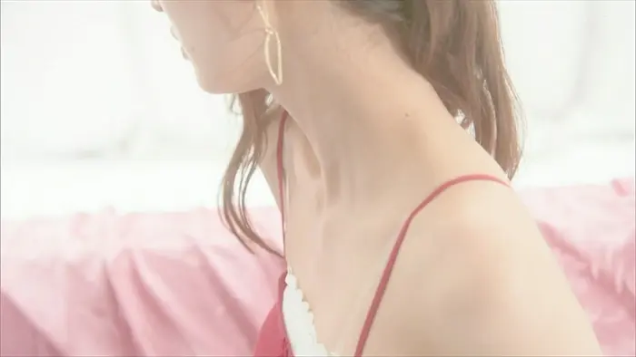 岡崎紗絵エロ画像012