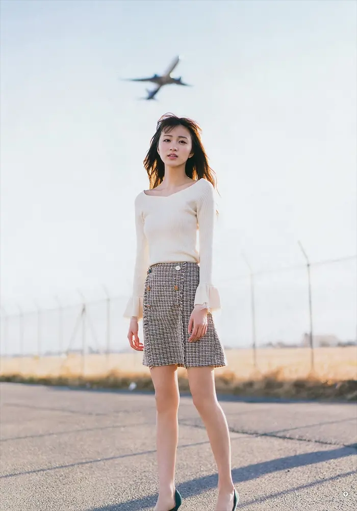 岡崎紗絵エロ画像066