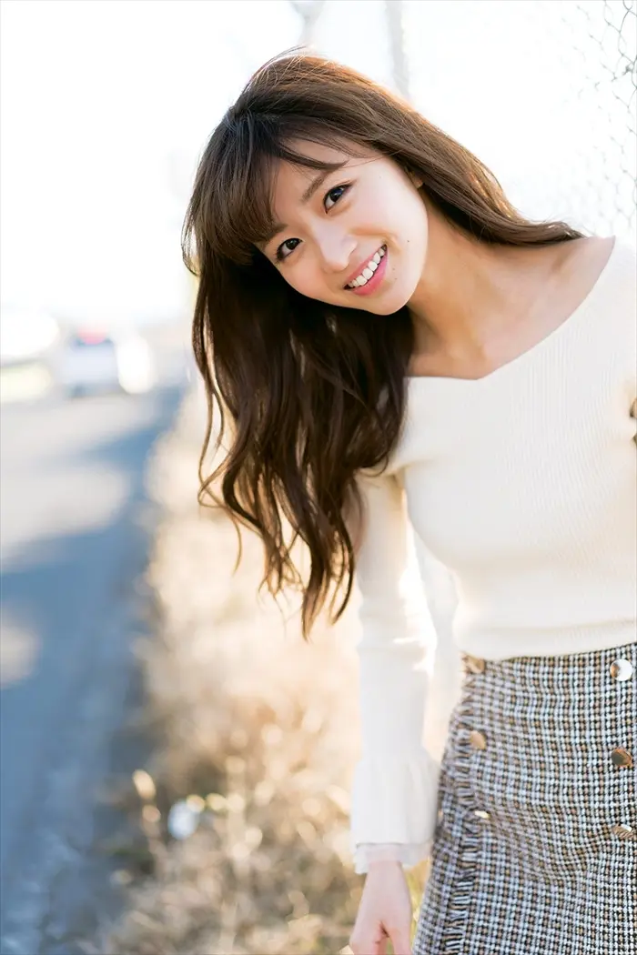 岡崎紗絵エロ画像068