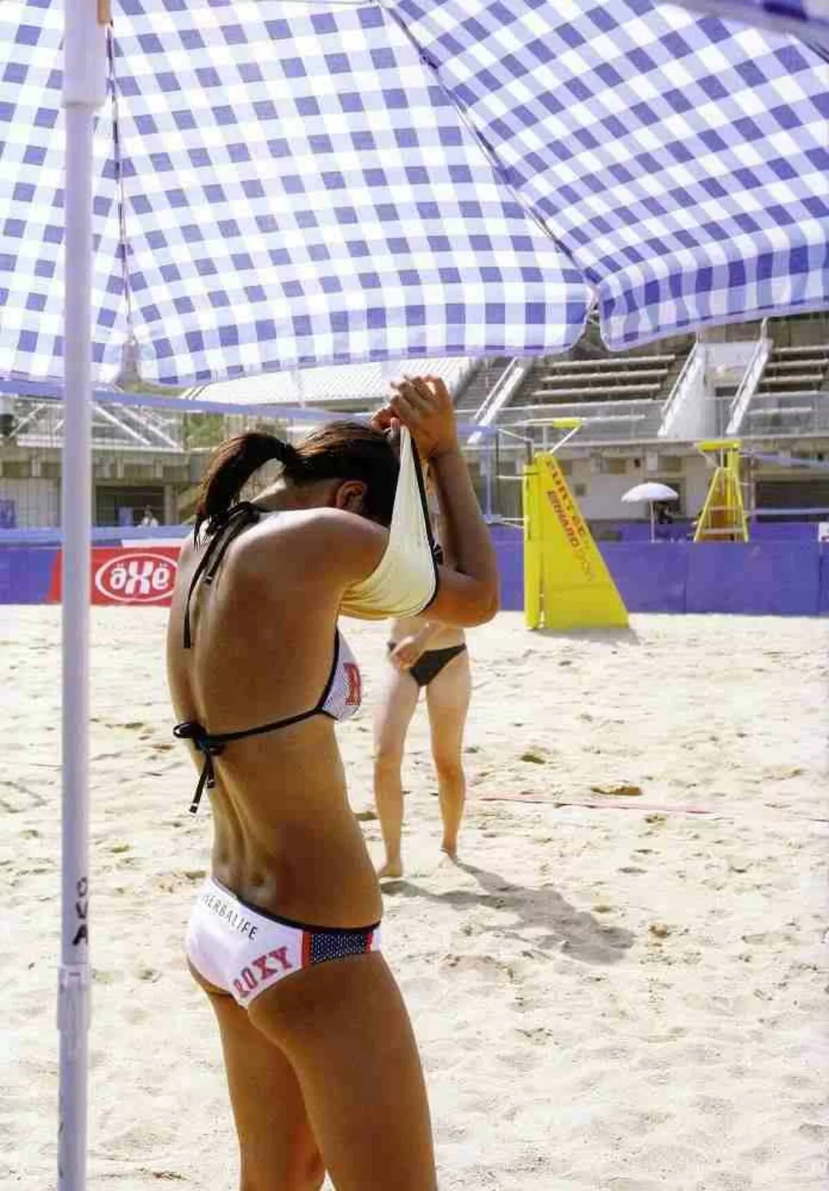 浅尾美和エロ画像043