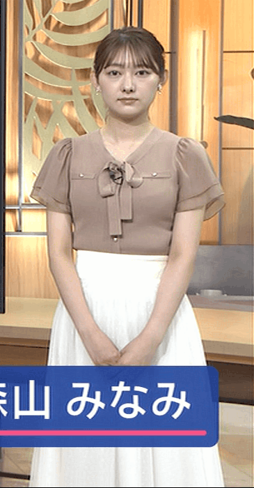 【画像6枚】テレ朝森山みなみアナが「スーパーJチャンネル」でお辞儀谷間チラ放送事故！001