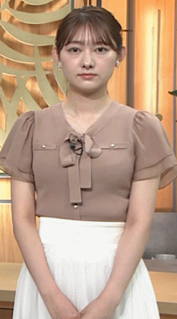 【画像6枚】テレ朝森山みなみアナが「スーパーJチャンネル」でお辞儀谷間チラ放送事故！005