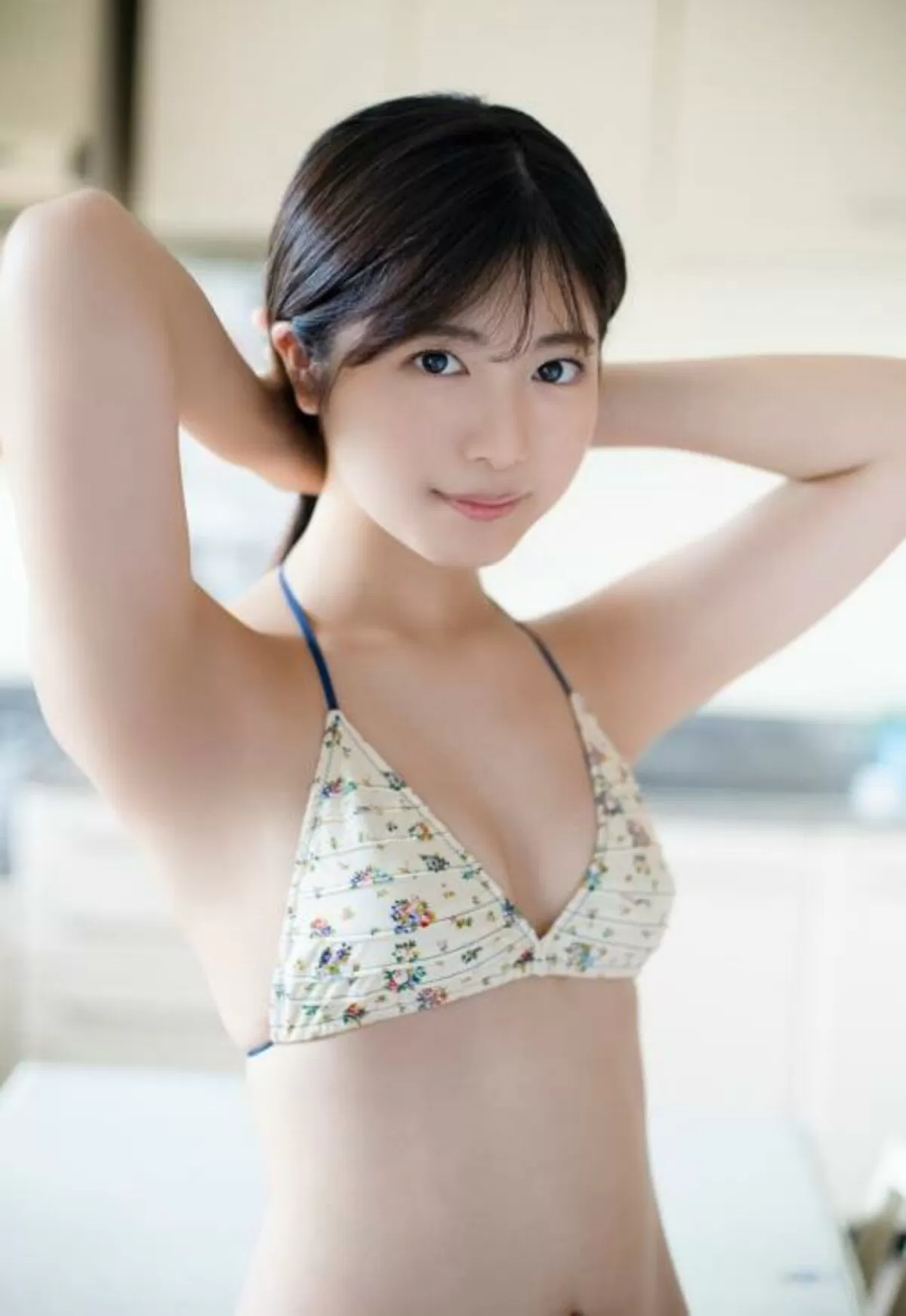 吉田莉桜エロ画像046