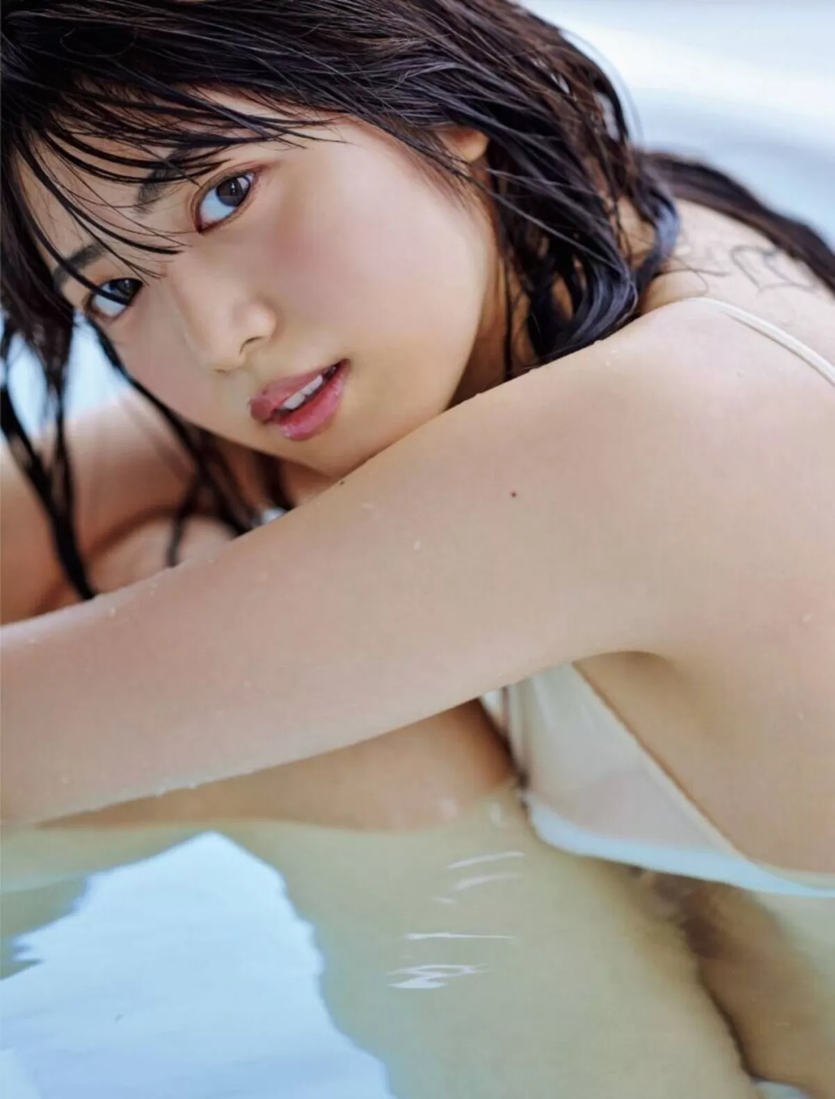 吉田莉桜エロ画像142