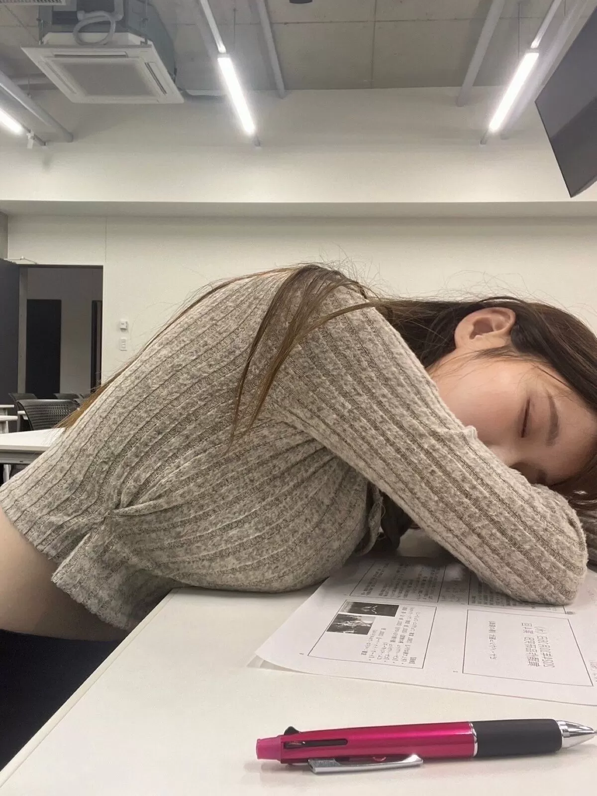 巨乳JDエロ画像002