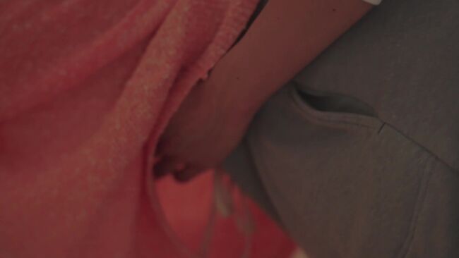 【画像18枚】聖ラブサバイバーズ第1話で元E-girls石井杏奈が後背位谷間見せ濡れ場！017