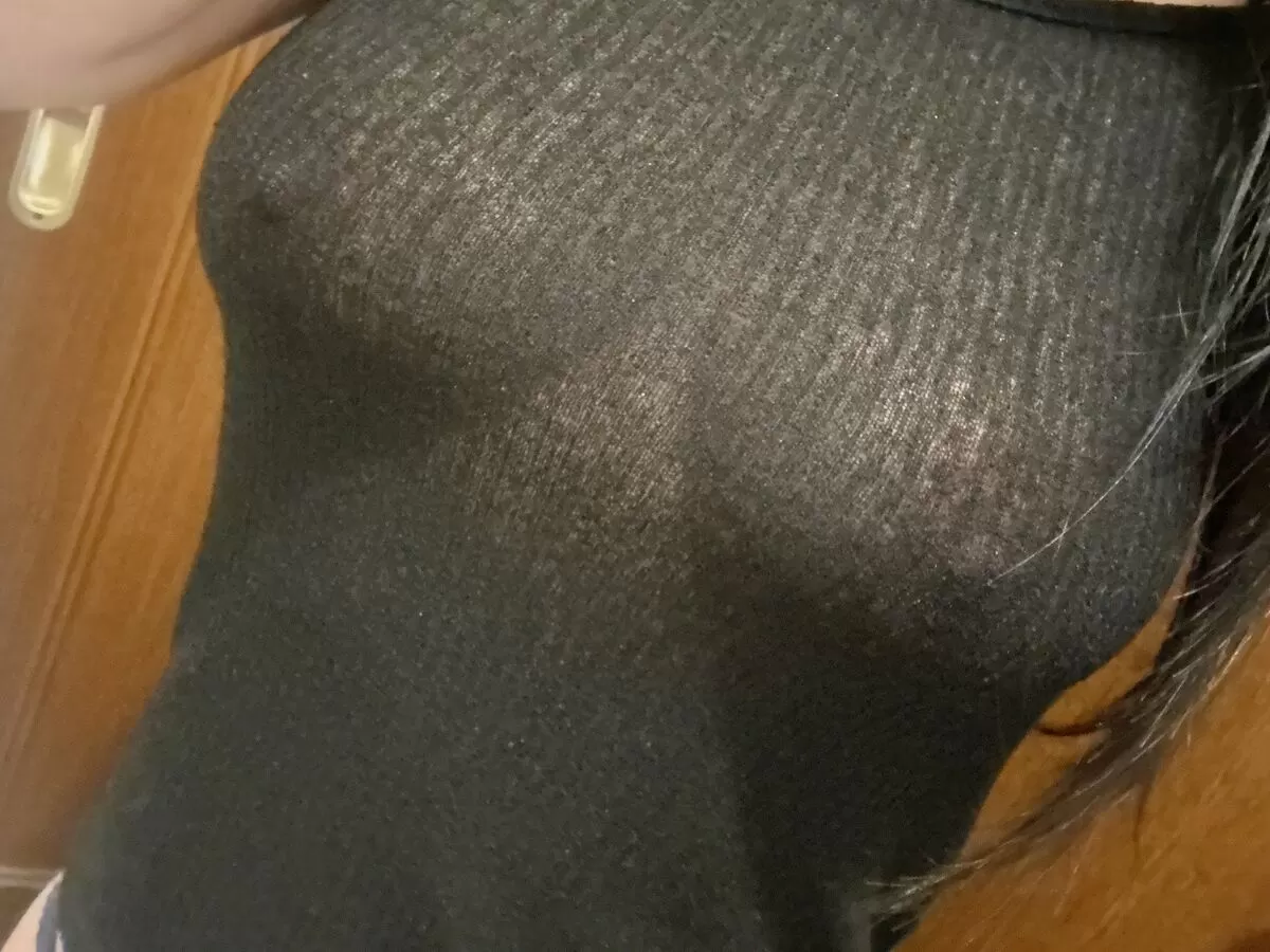 ノーブラエロ画像059