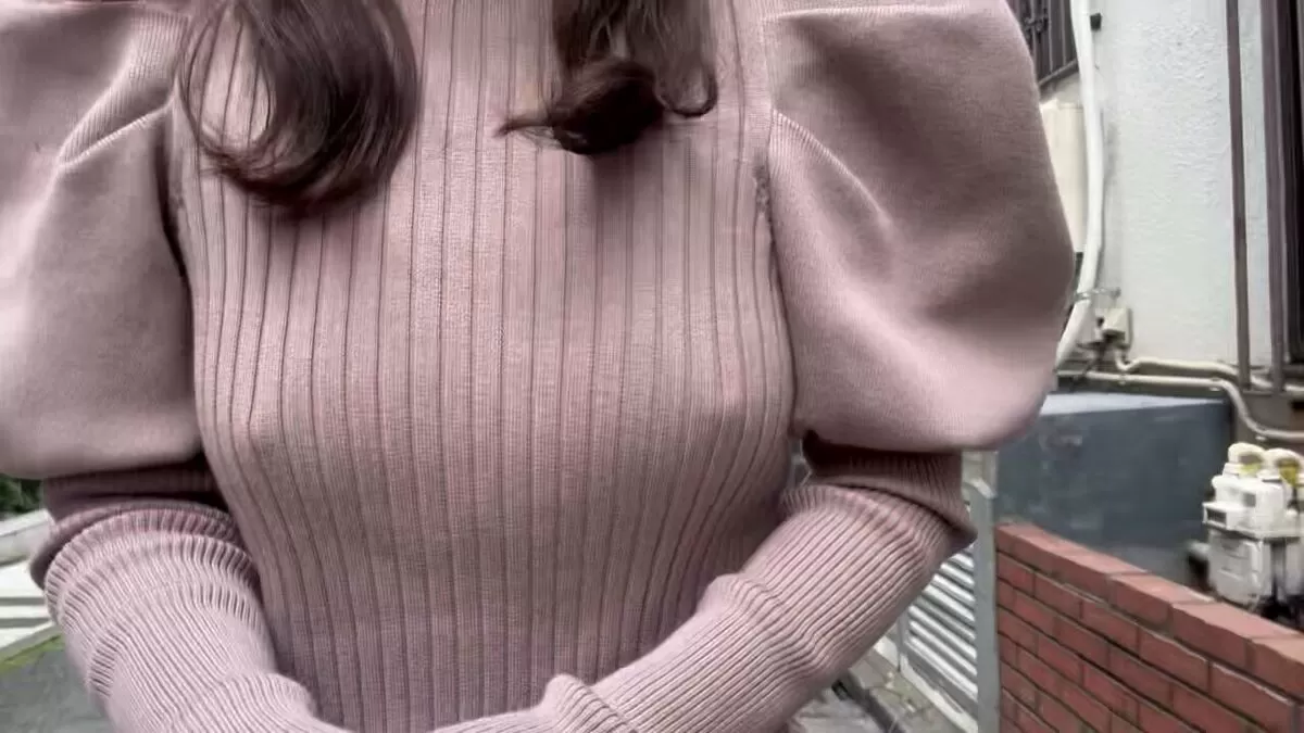 ノーブラエロ画像060