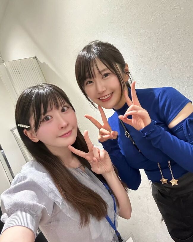 【画像6枚】声優・小岩井ことりが着衣巨乳パイスラ自撮りを投稿!ロケットおっぱいすぎる!006