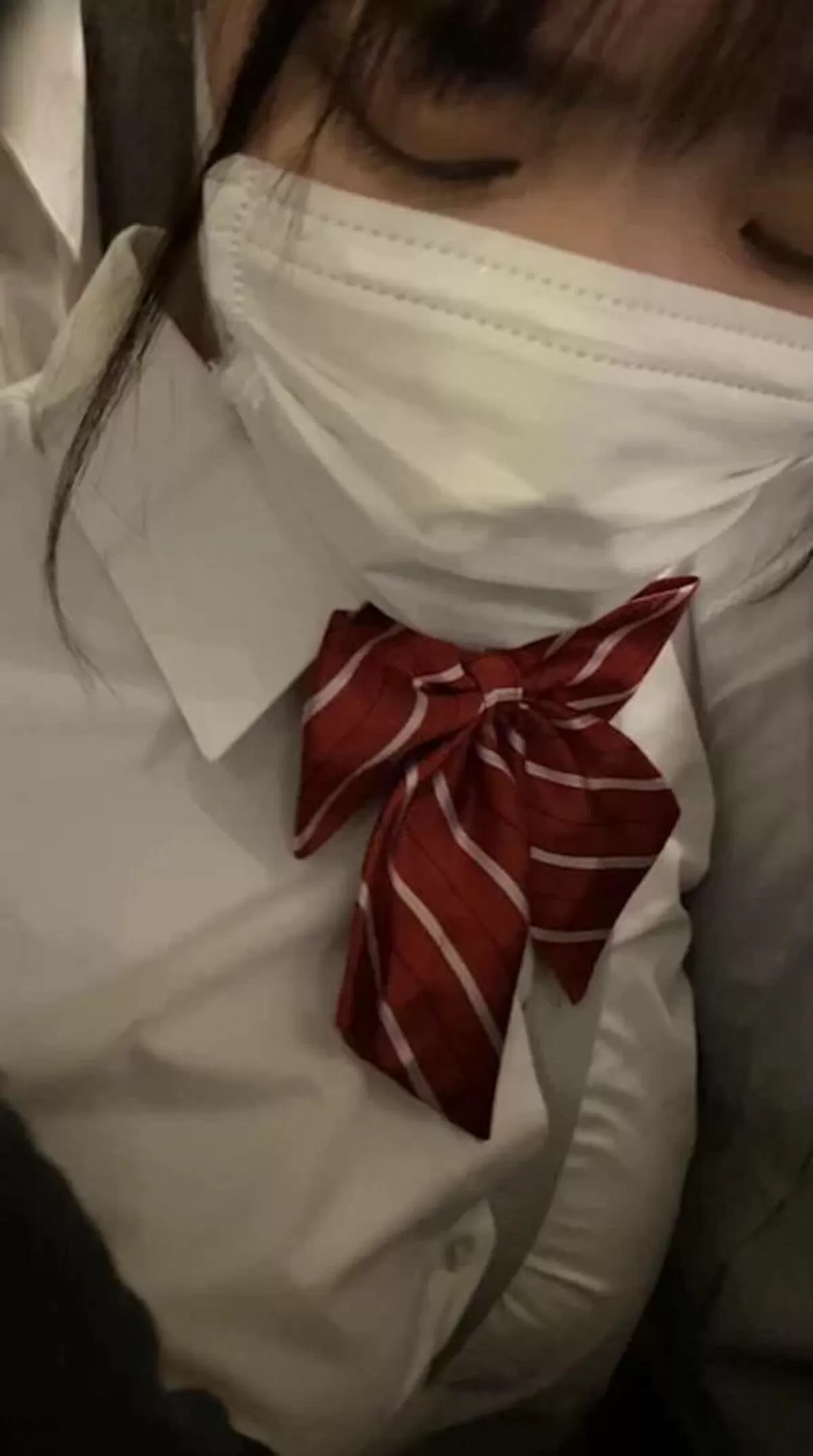 【画像84枚】満員電車で乳痴漢する痴漢師たち069