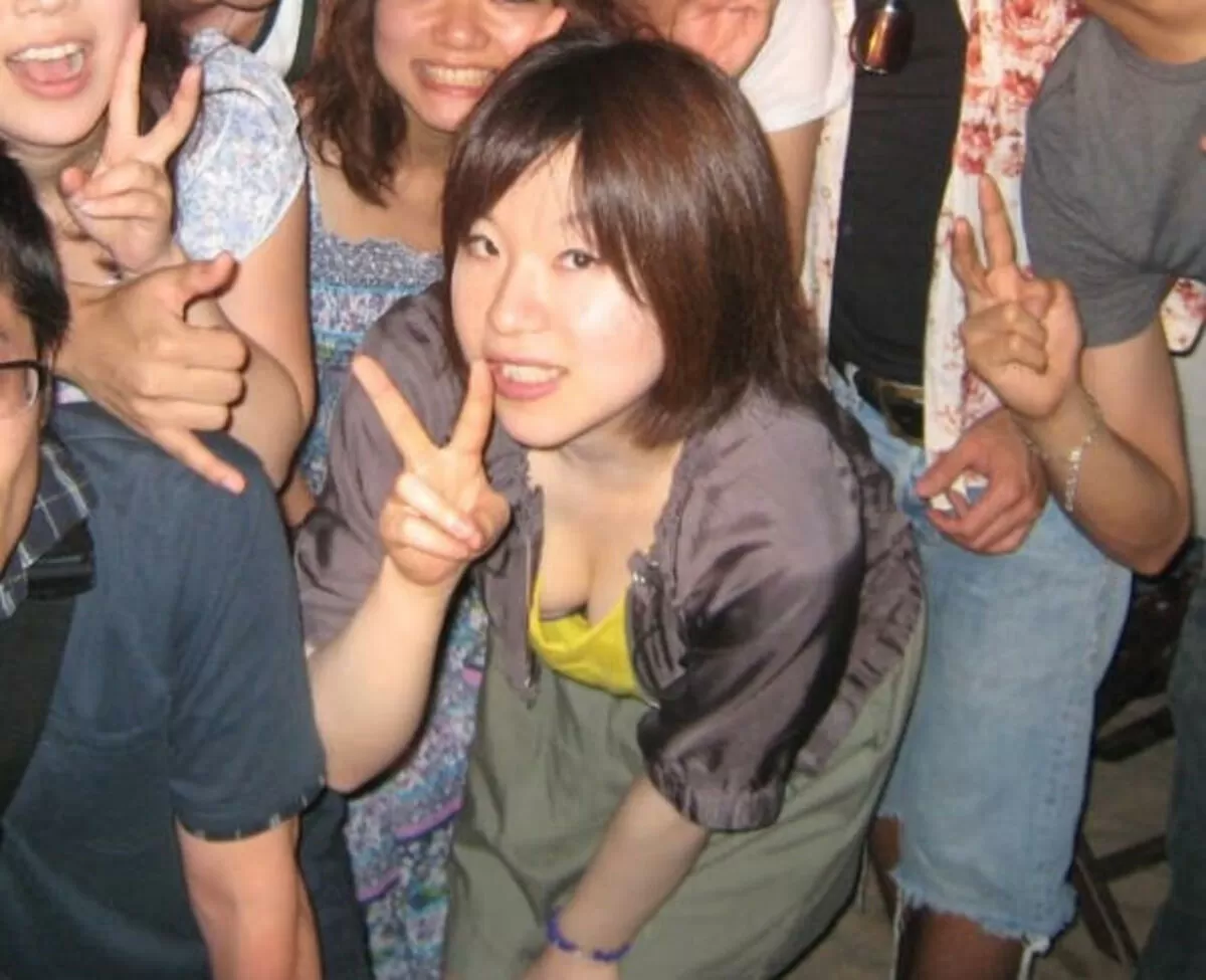 JD胸チラエロ画像068