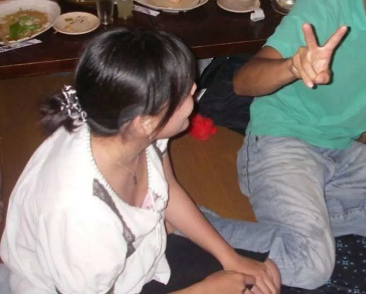 JD胸チラエロ画像094