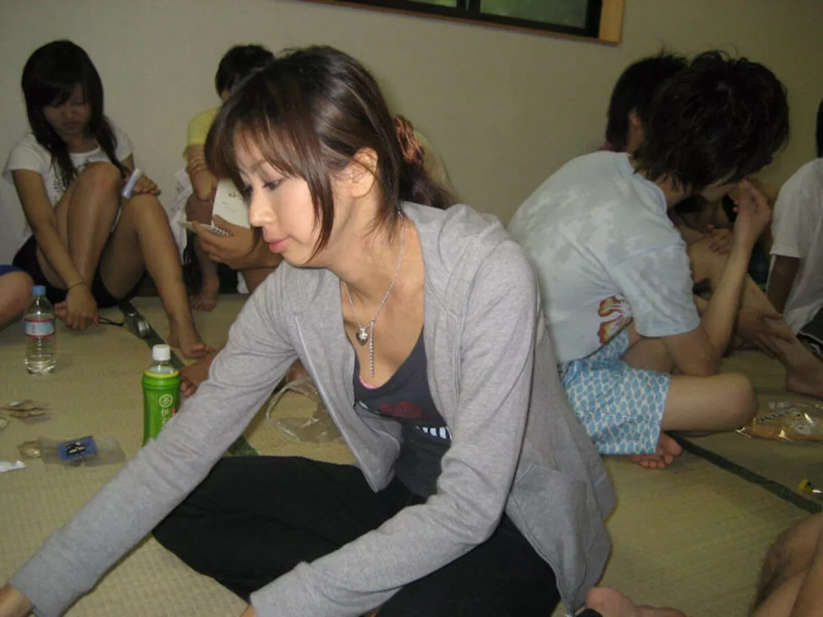 JD胸チラエロ画像104