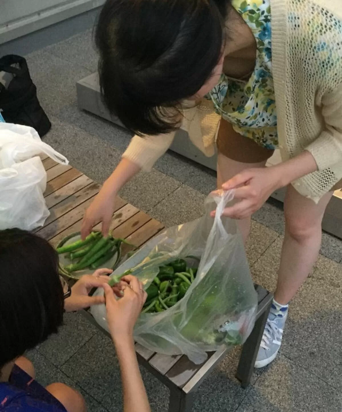 JD胸チラエロ画像140