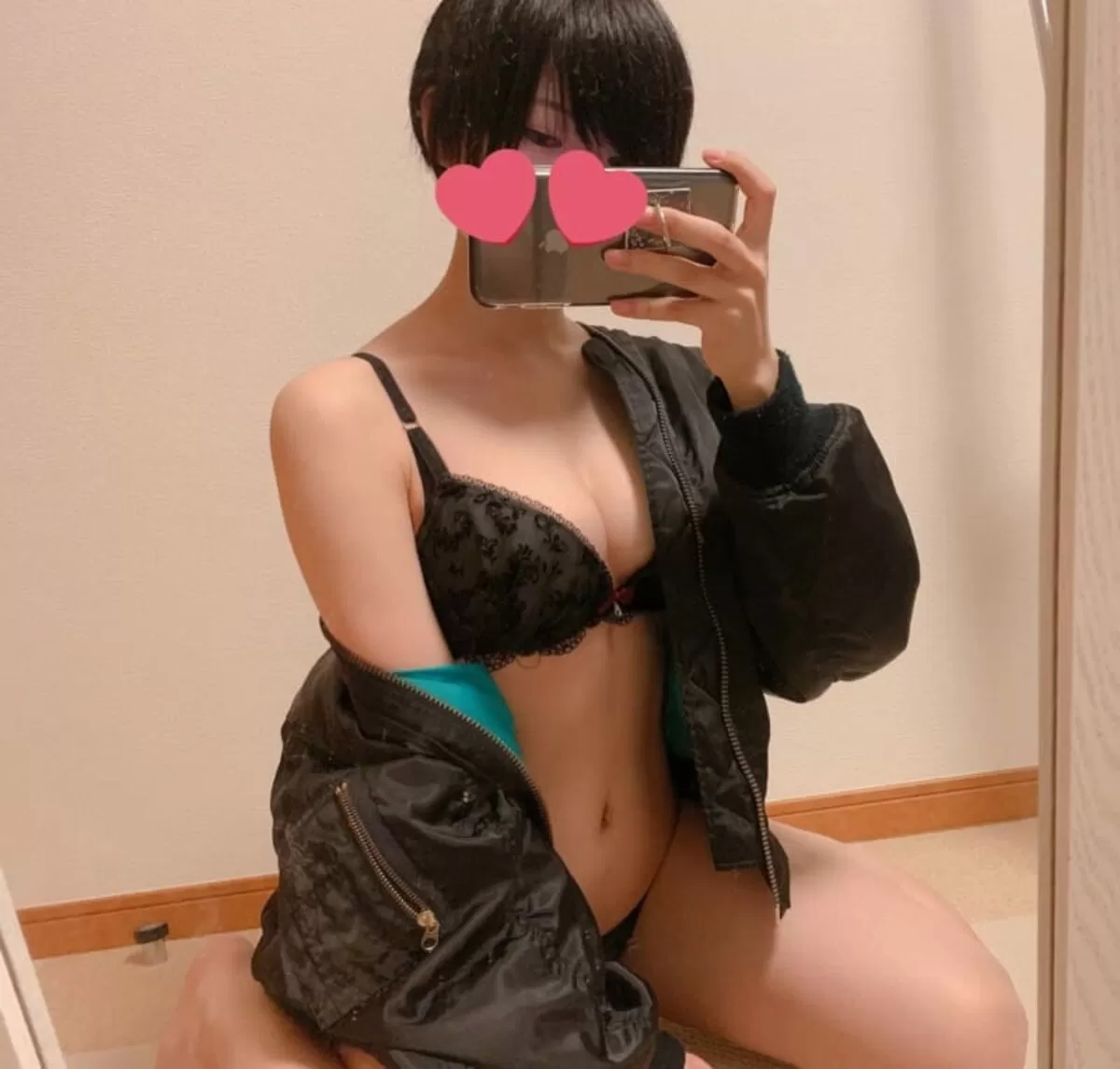 ボーイッシュ巨乳エロ画像002