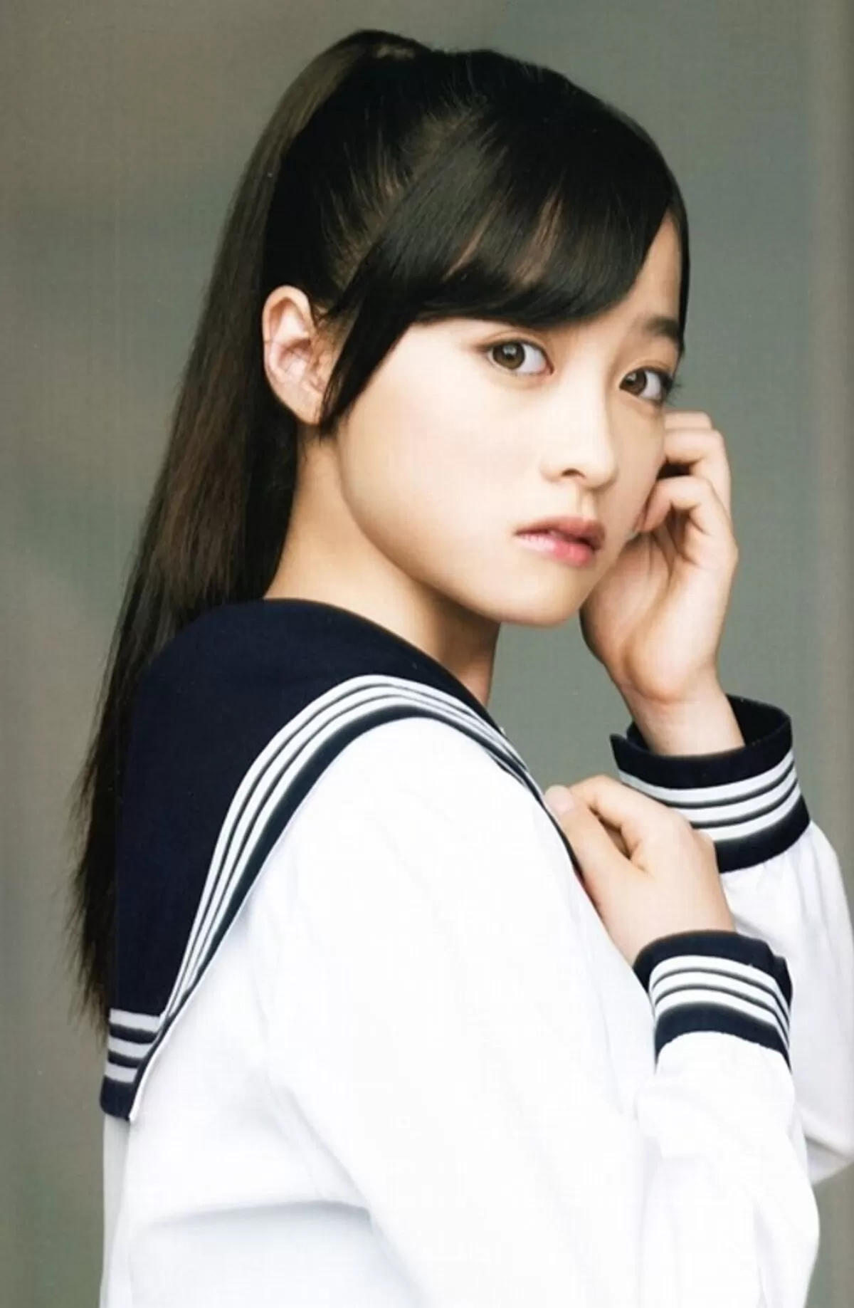 橋本環奈エロ画像146