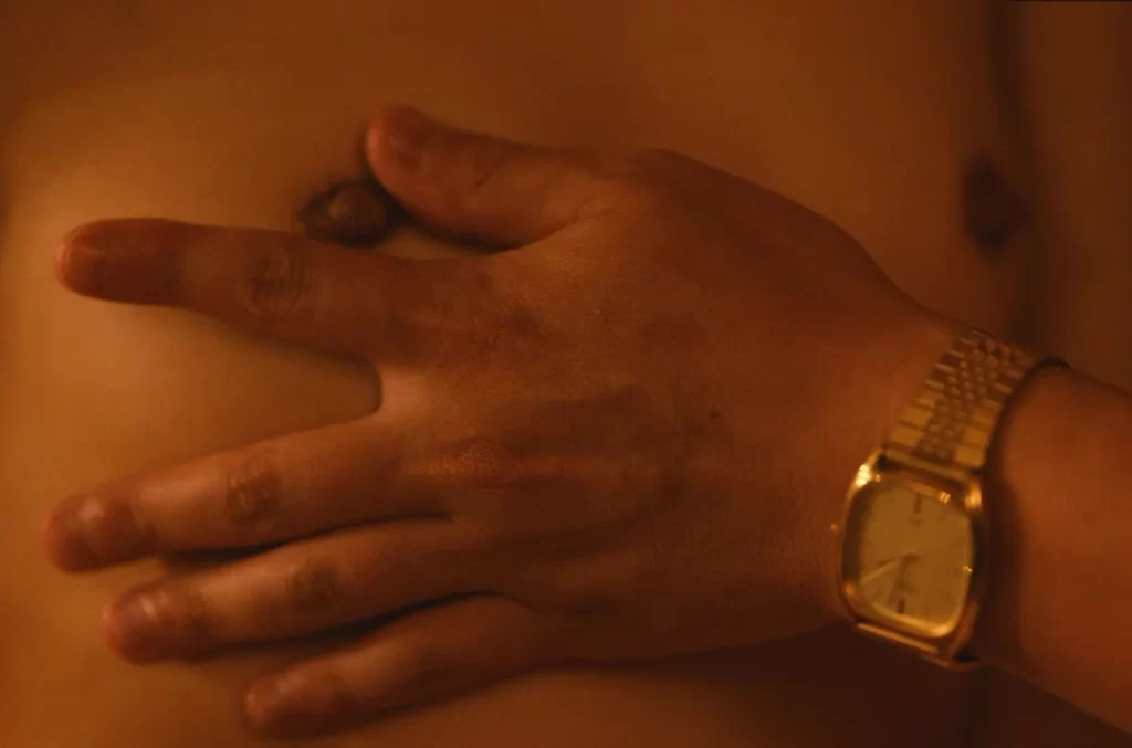 映画で貧乳を出した女優のおっぱいエロ画像026