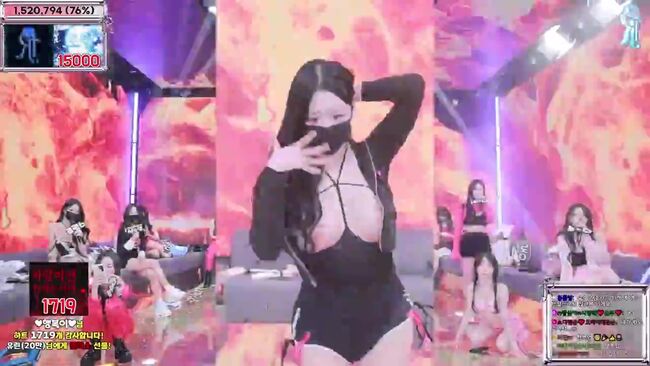 【画像＋動画】韓国の番組Korean pandaliveで乳丸出しダンスが過激すぎると大炎上！005