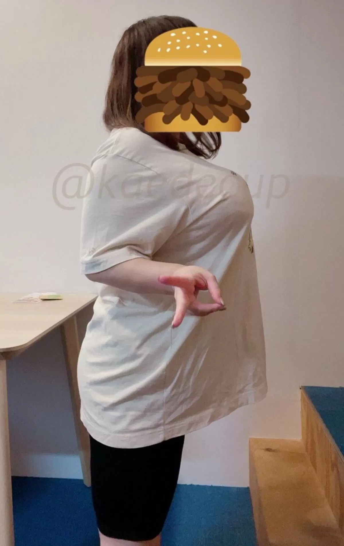 Tシャツおっぱいエロ画像031