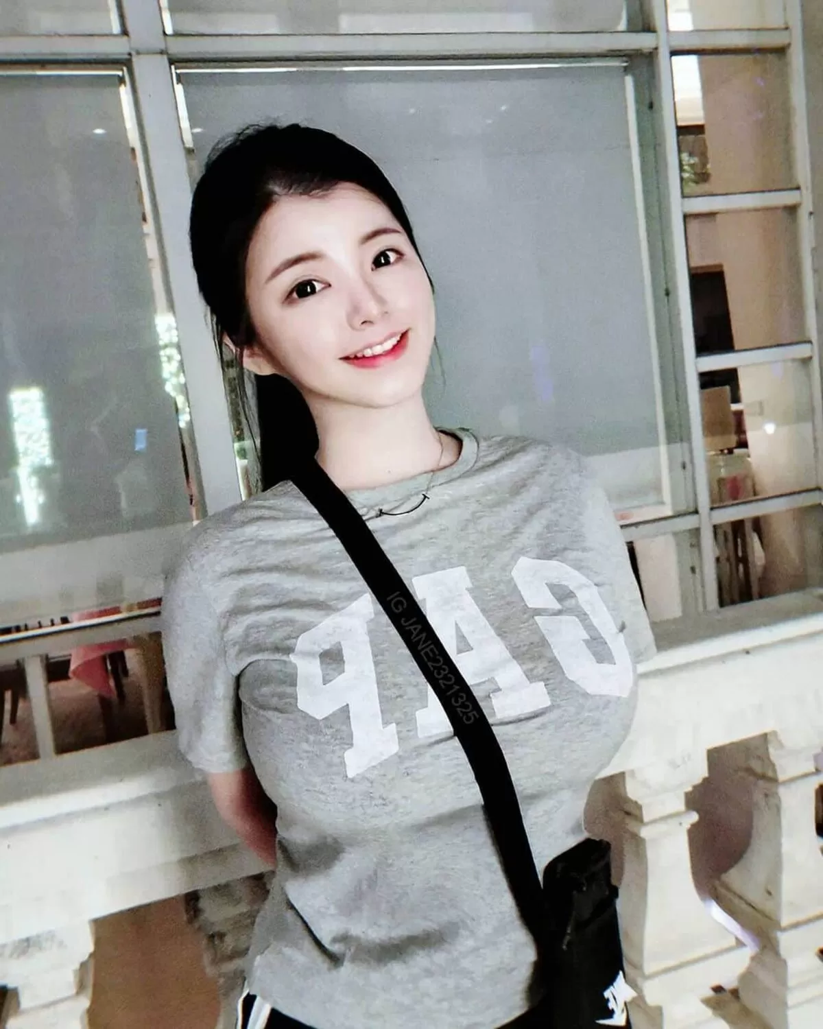 Tシャツおっぱいエロ画像033