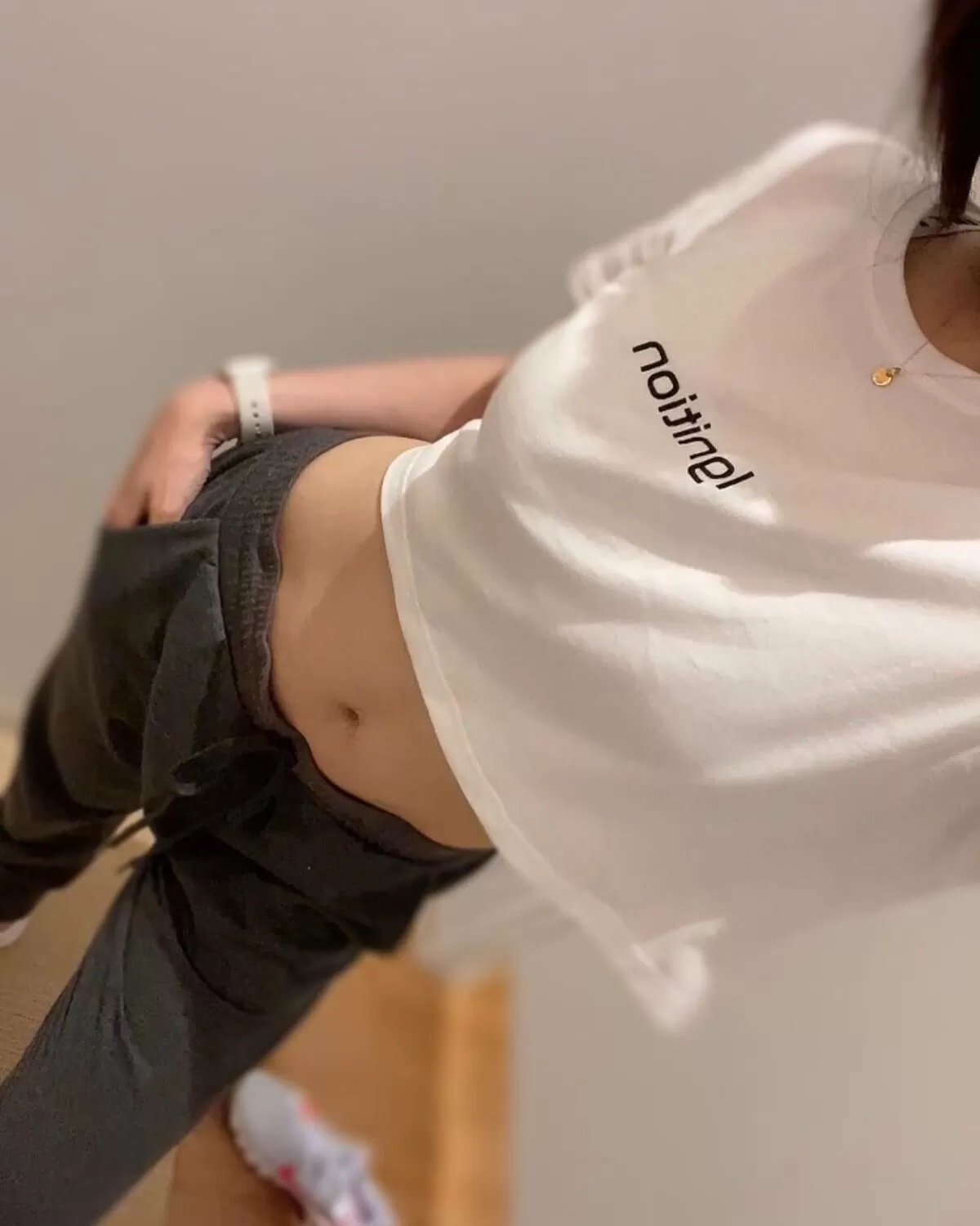 Tシャツおっぱいエロ画像037