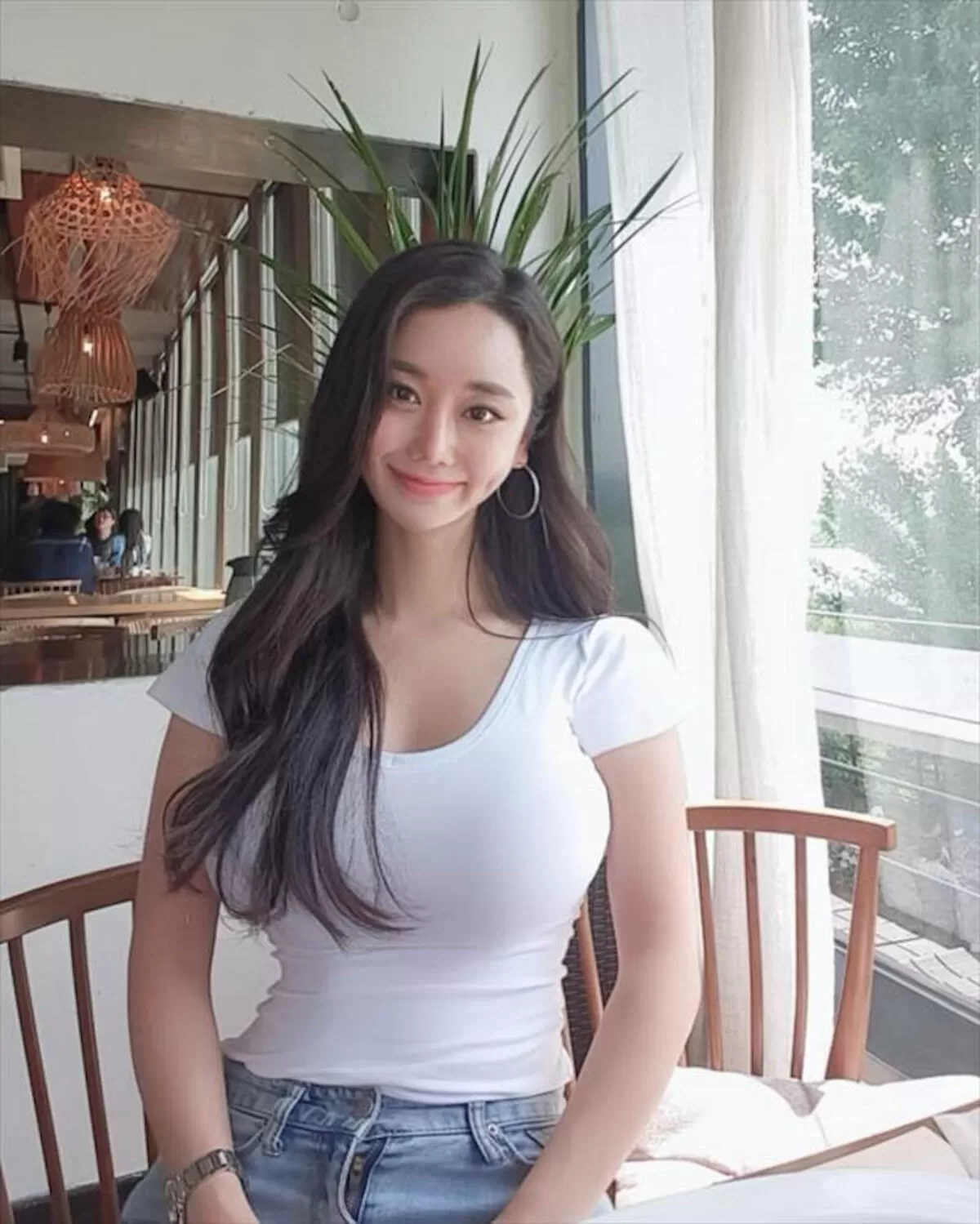 Tシャツおっぱいエロ画像060