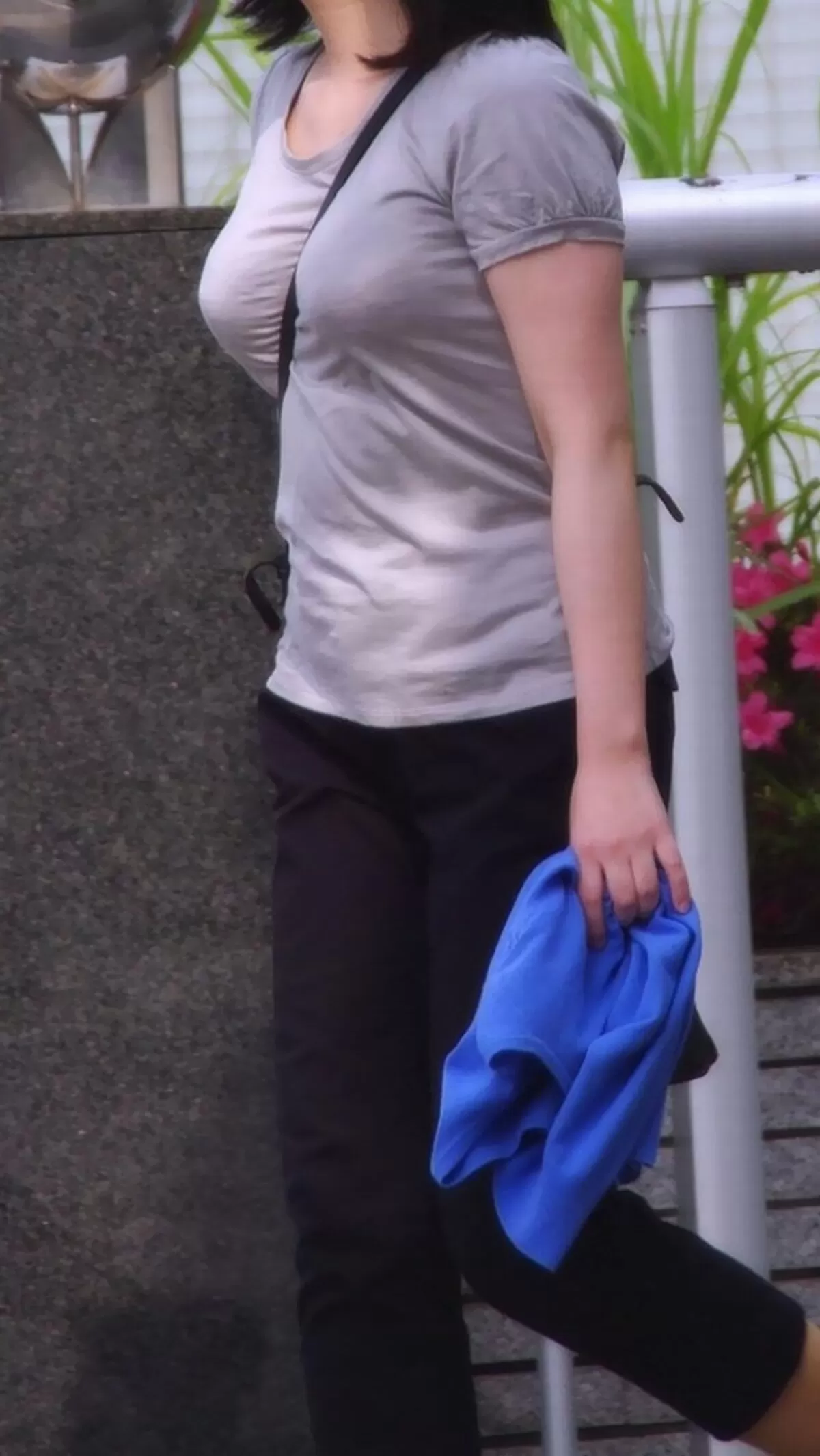 Tシャツおっぱいエロ画像084