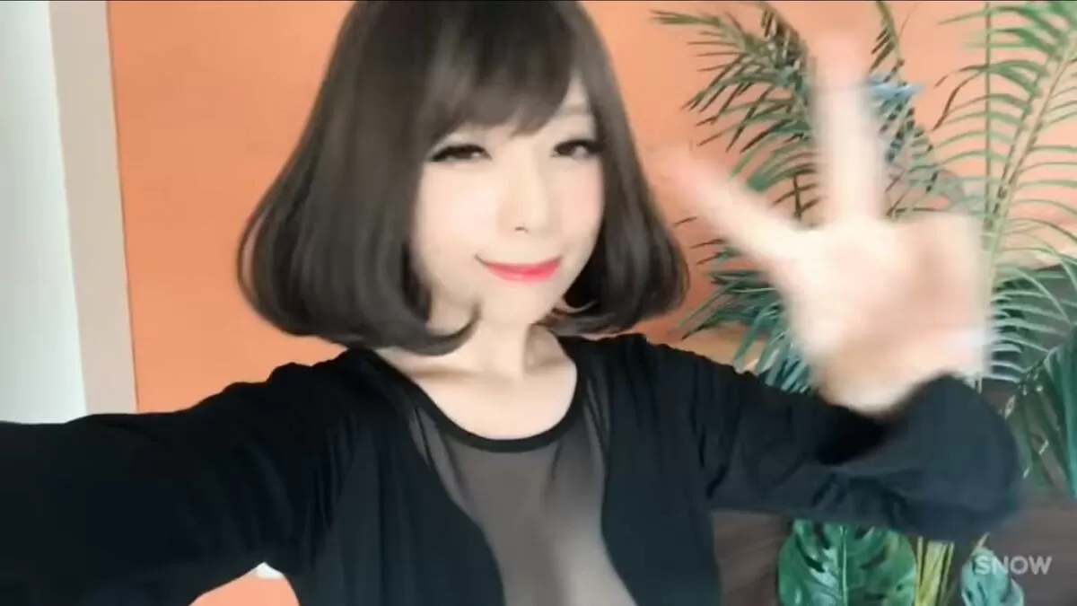 宮本彩希エロ画像007