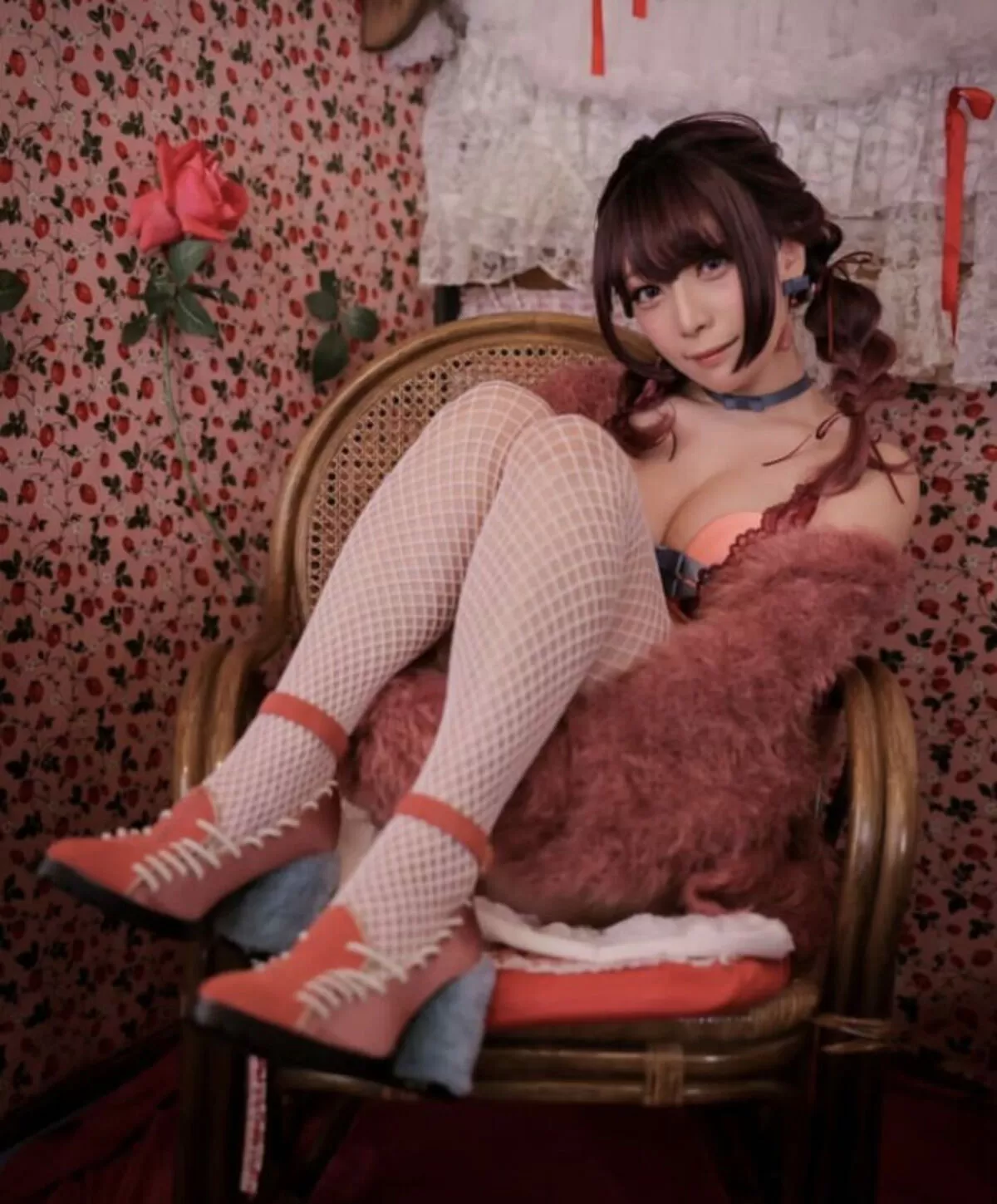 宮本彩希エロ画像018