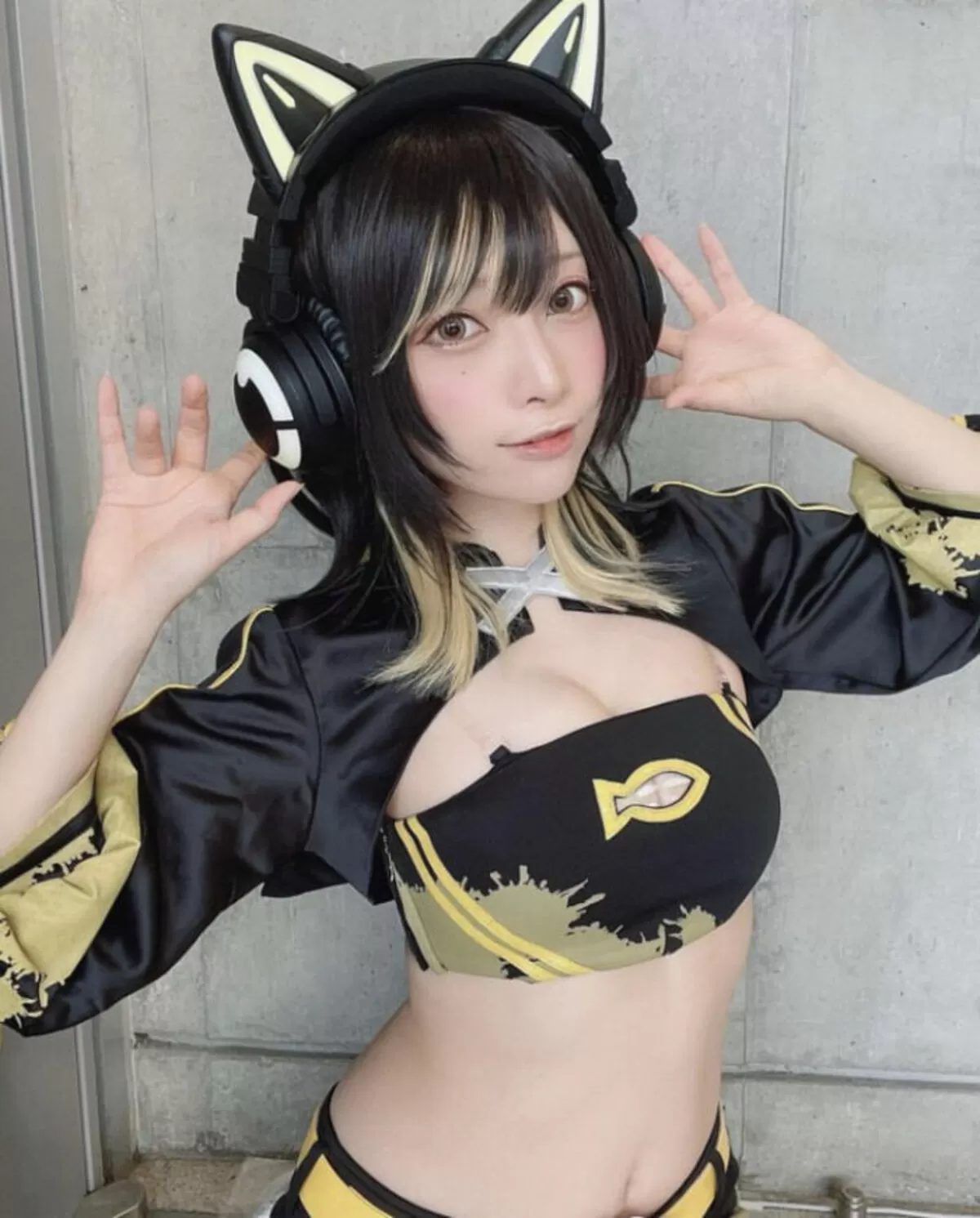 宮本彩希エロ画像026