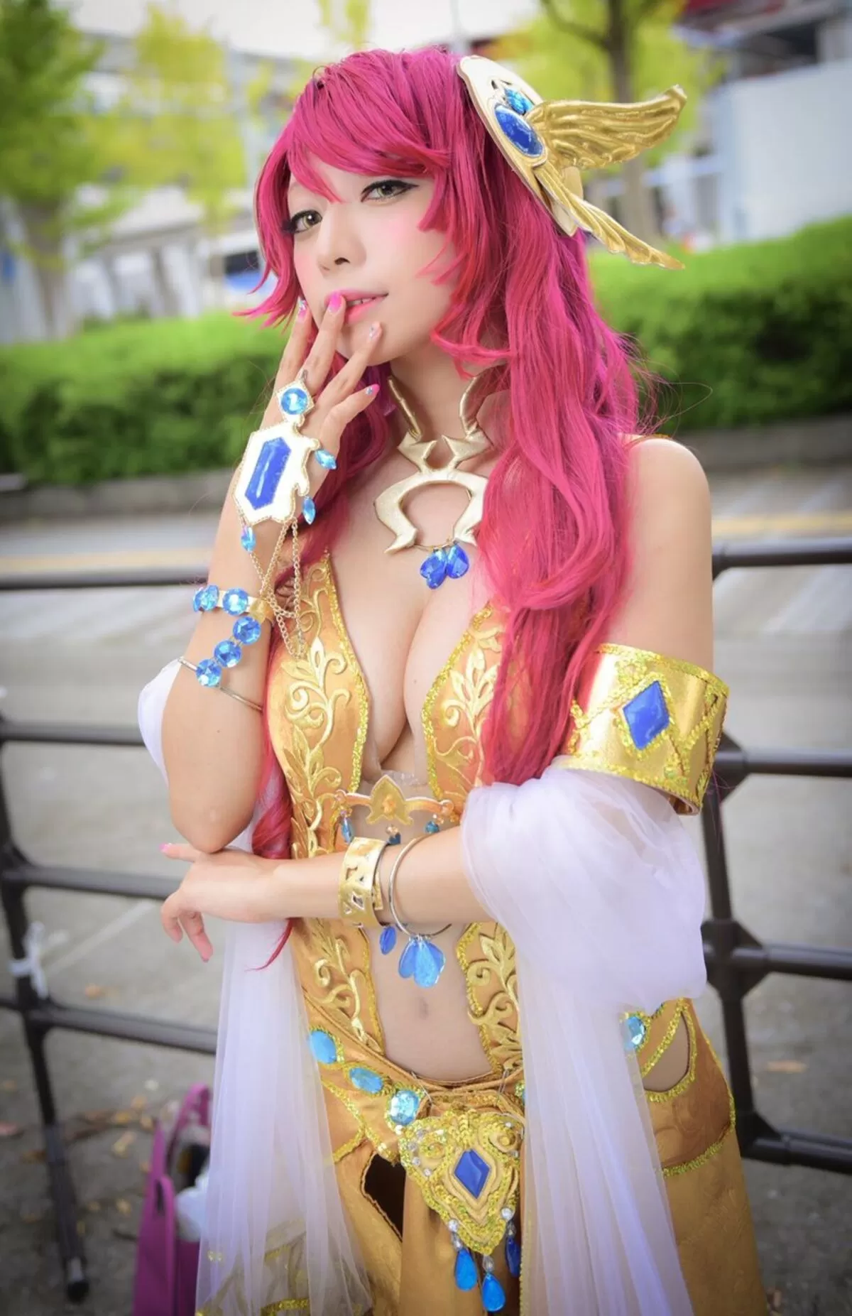 宮本彩希エロ画像195